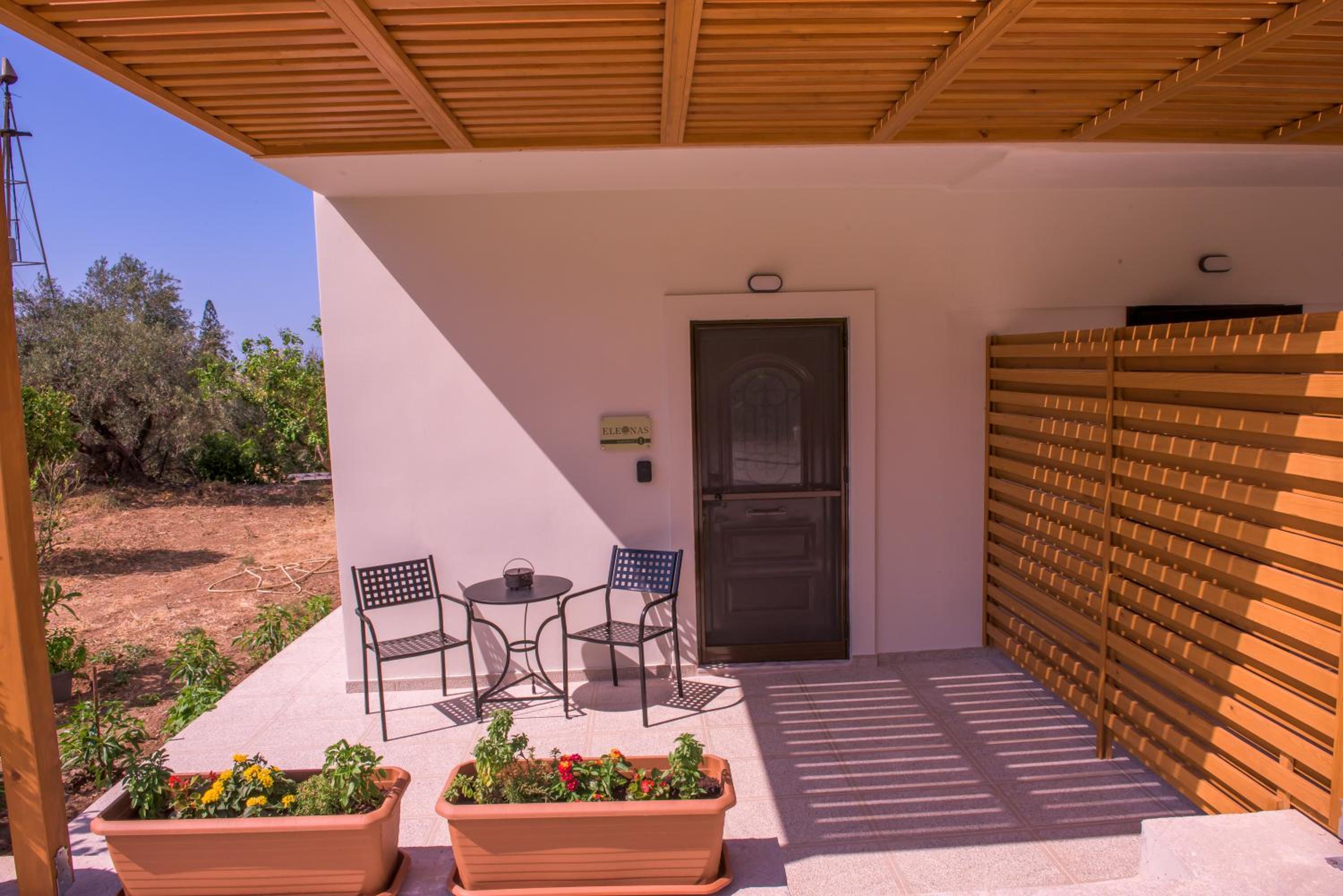 Eleonas Aparments 1