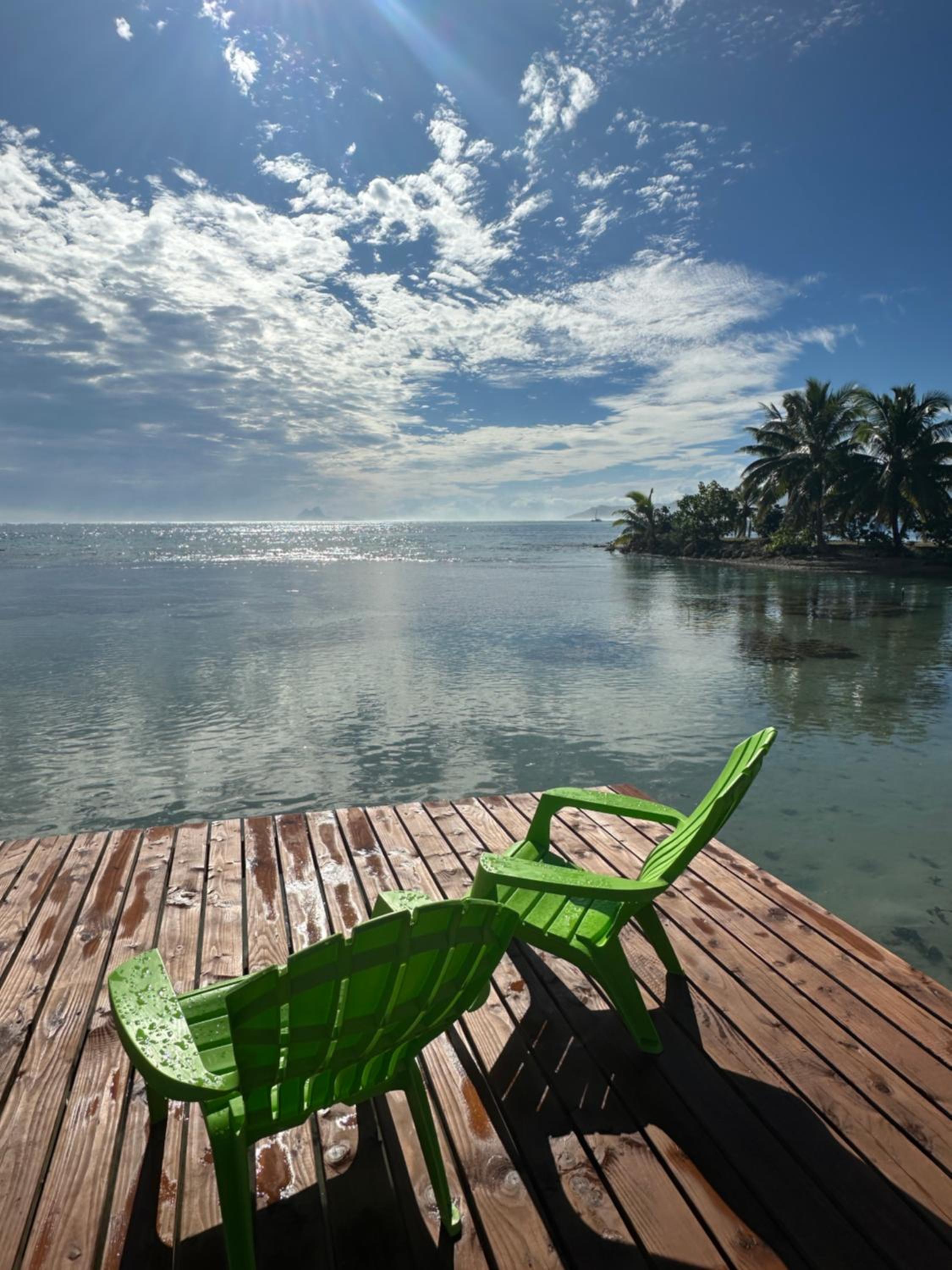 Bungalow chez Josi, bord de mer privé view 3