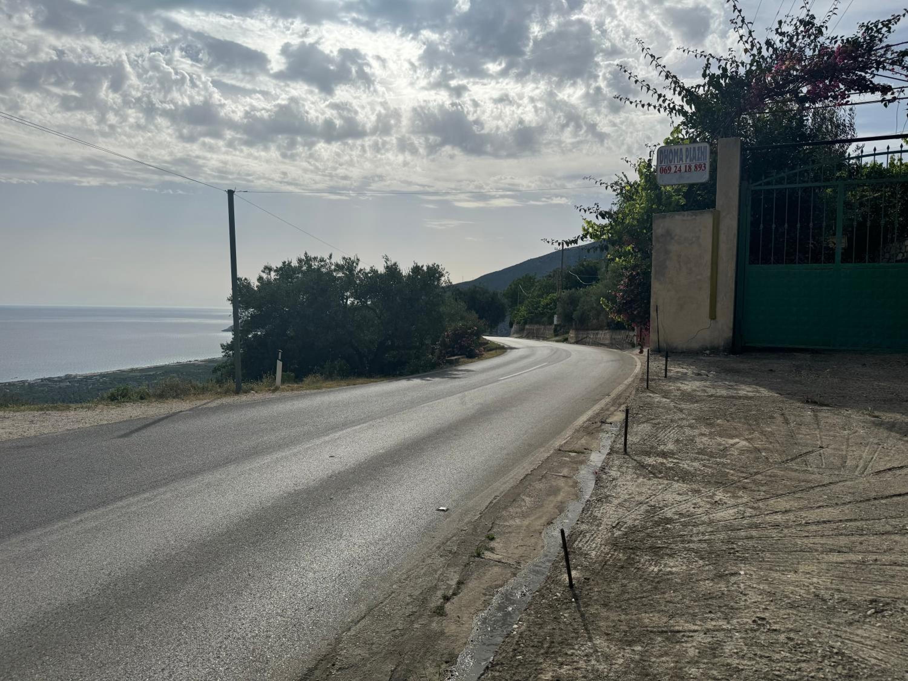 Uzeiri’s Houses photo 3