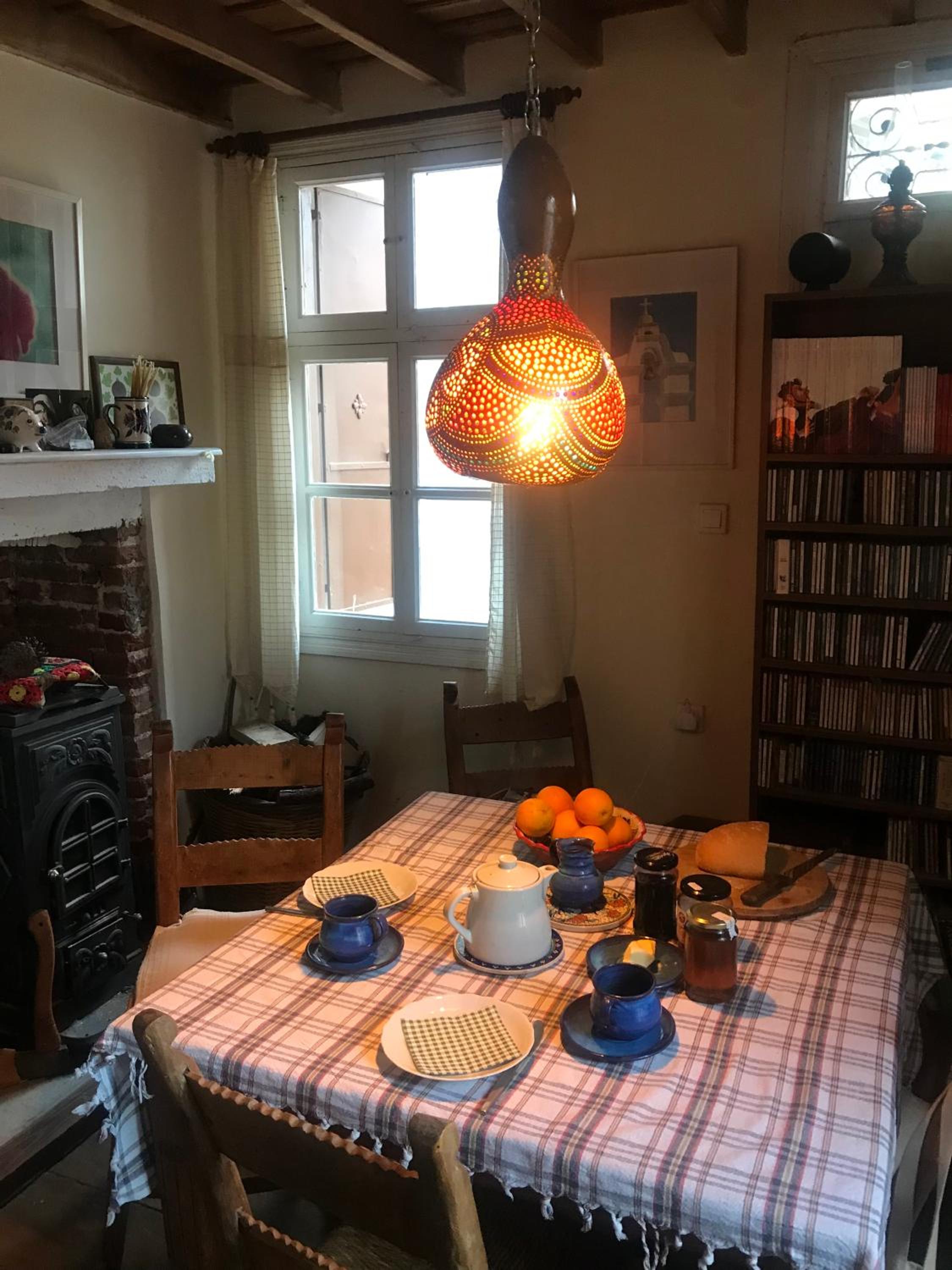 Lesbos Hideaway