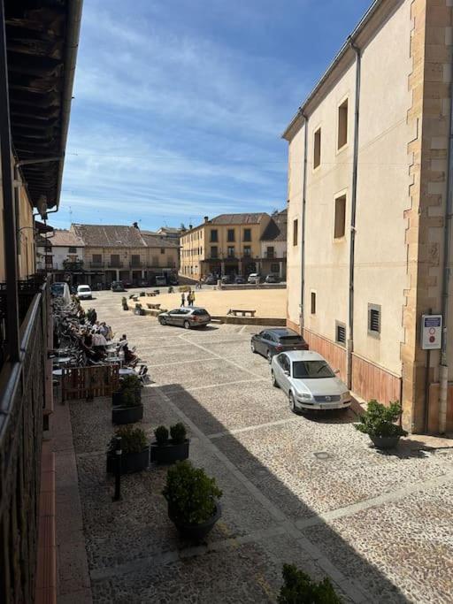 Plaza de Riaza Encanto Histórico