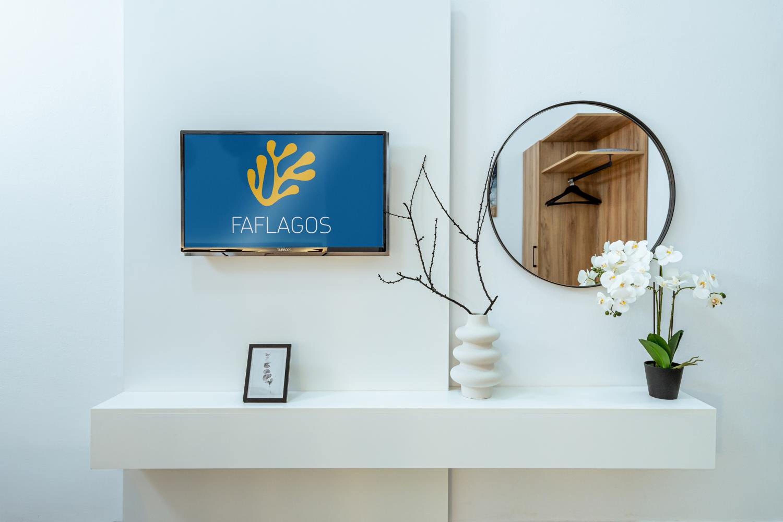 Faflagos Apartments