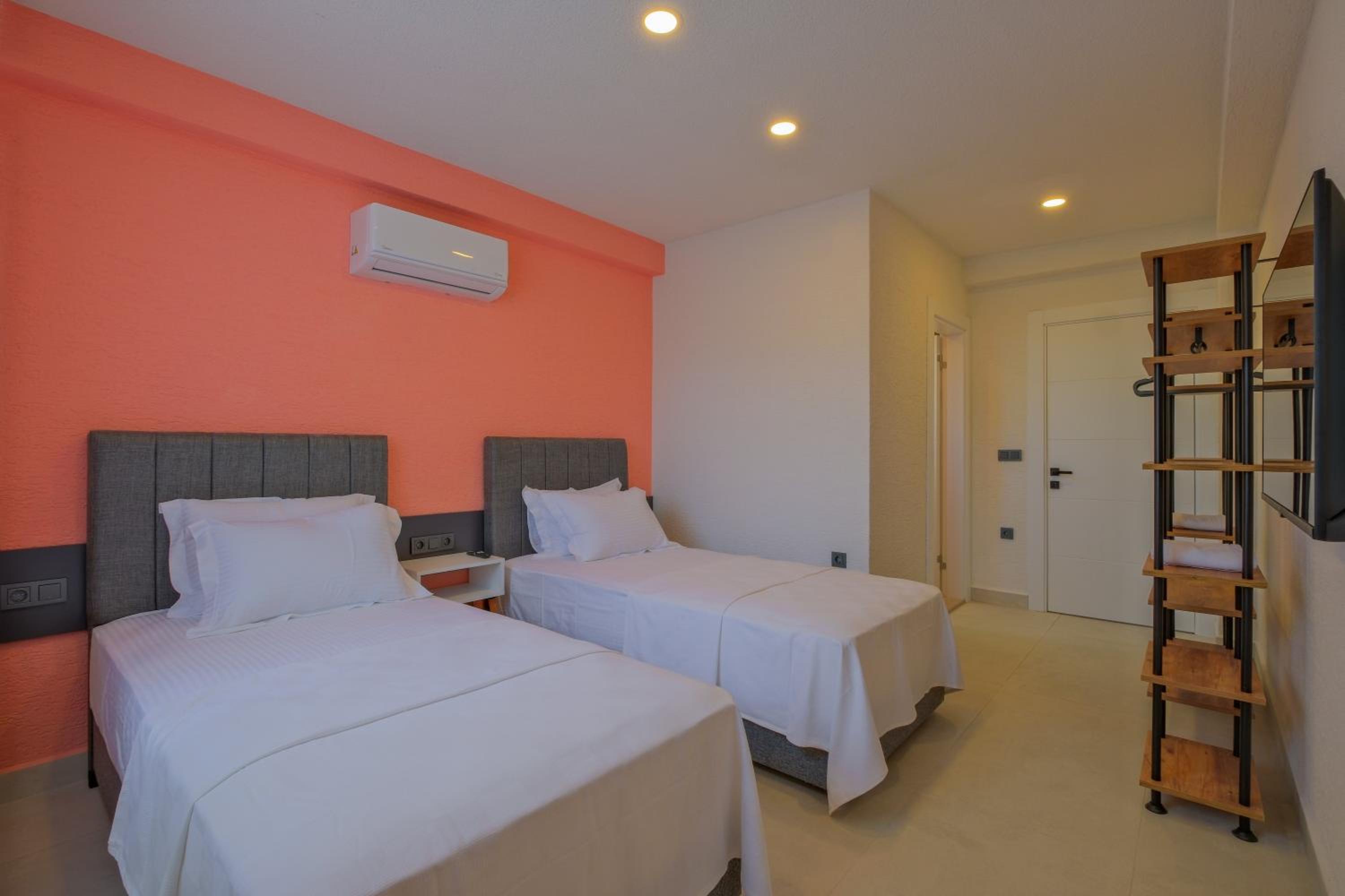 Woynpoint Villa Uzay