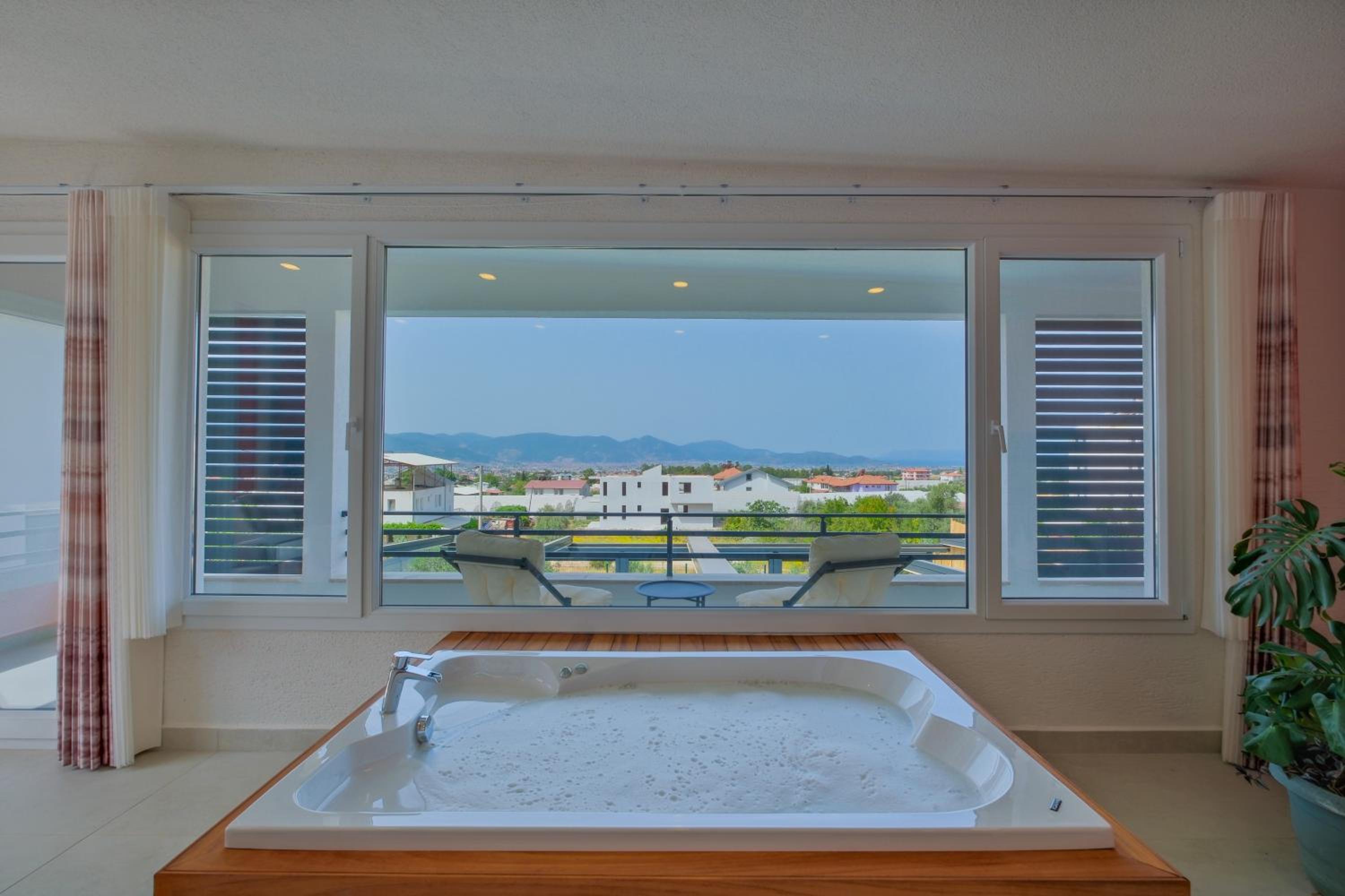 Woynpoint Villa Uzay
