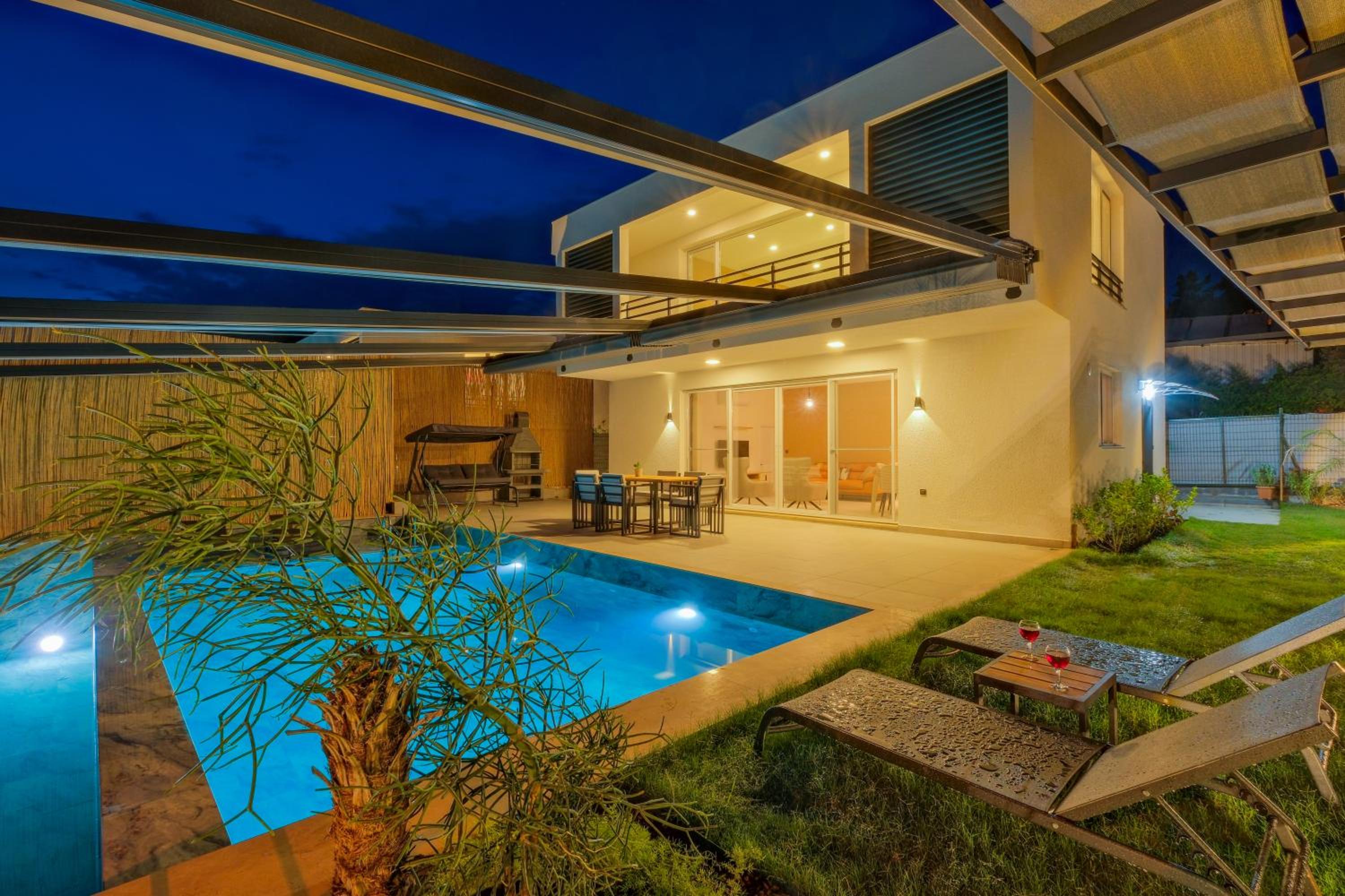 Woynpoint Villa Uzay
