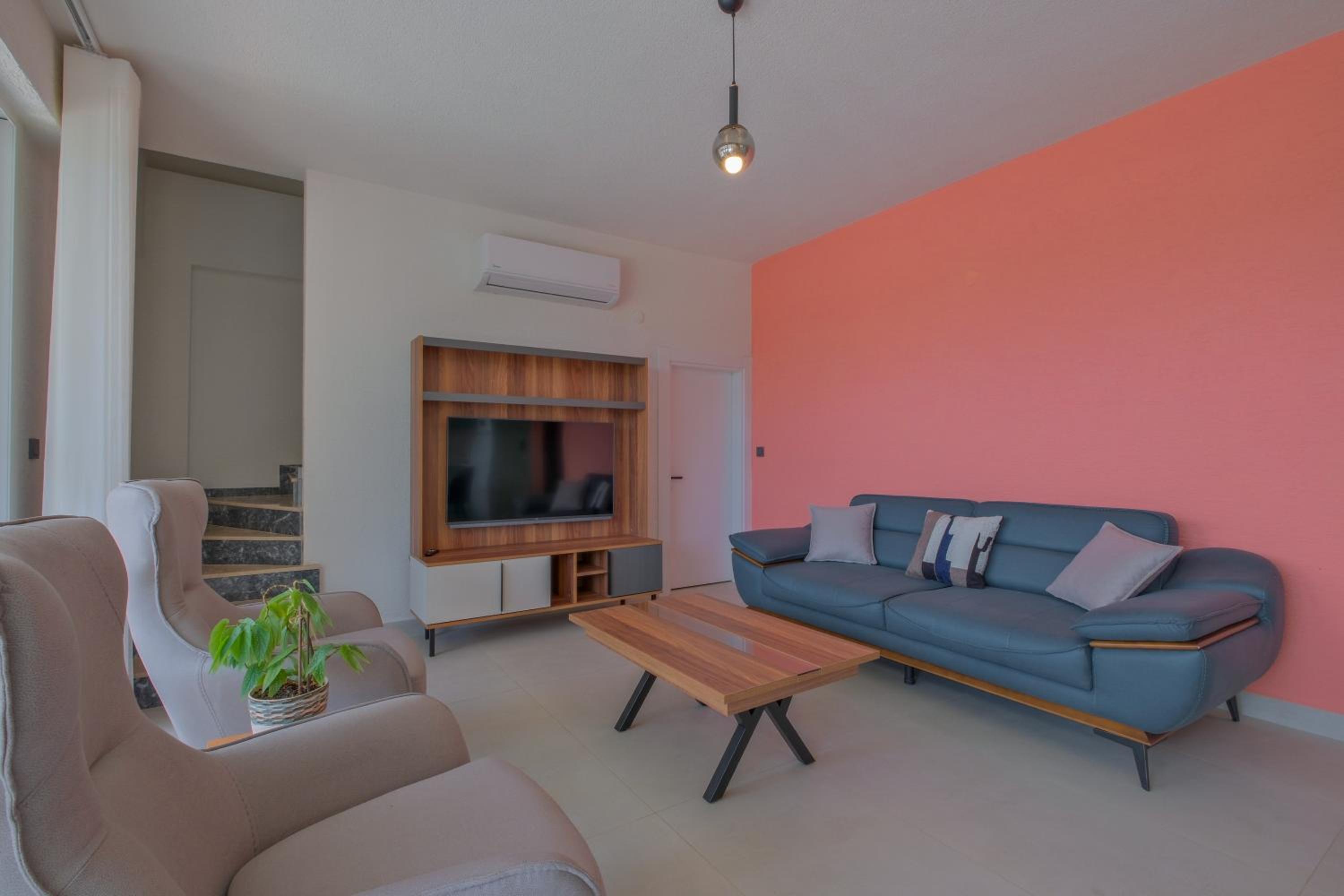 Woynpoint Villa Uzay