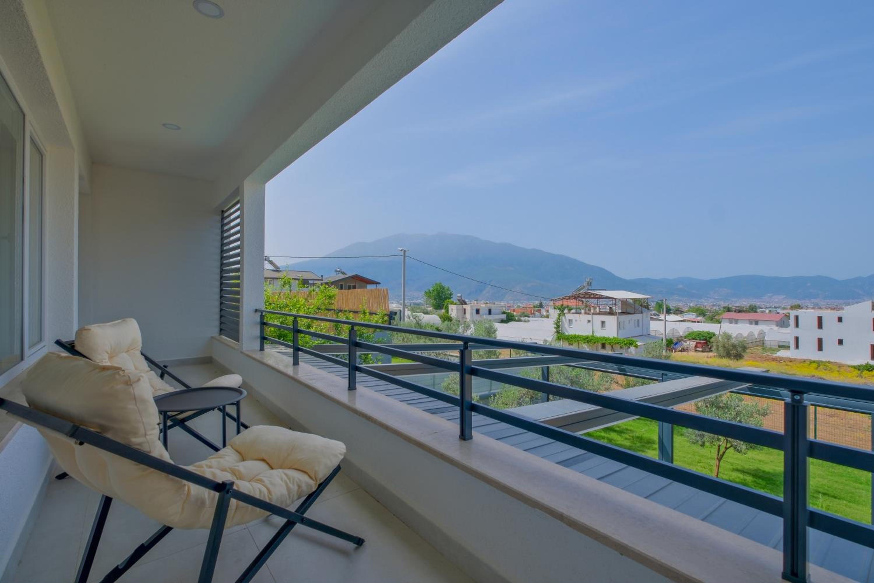 Woynpoint Villa Uzay