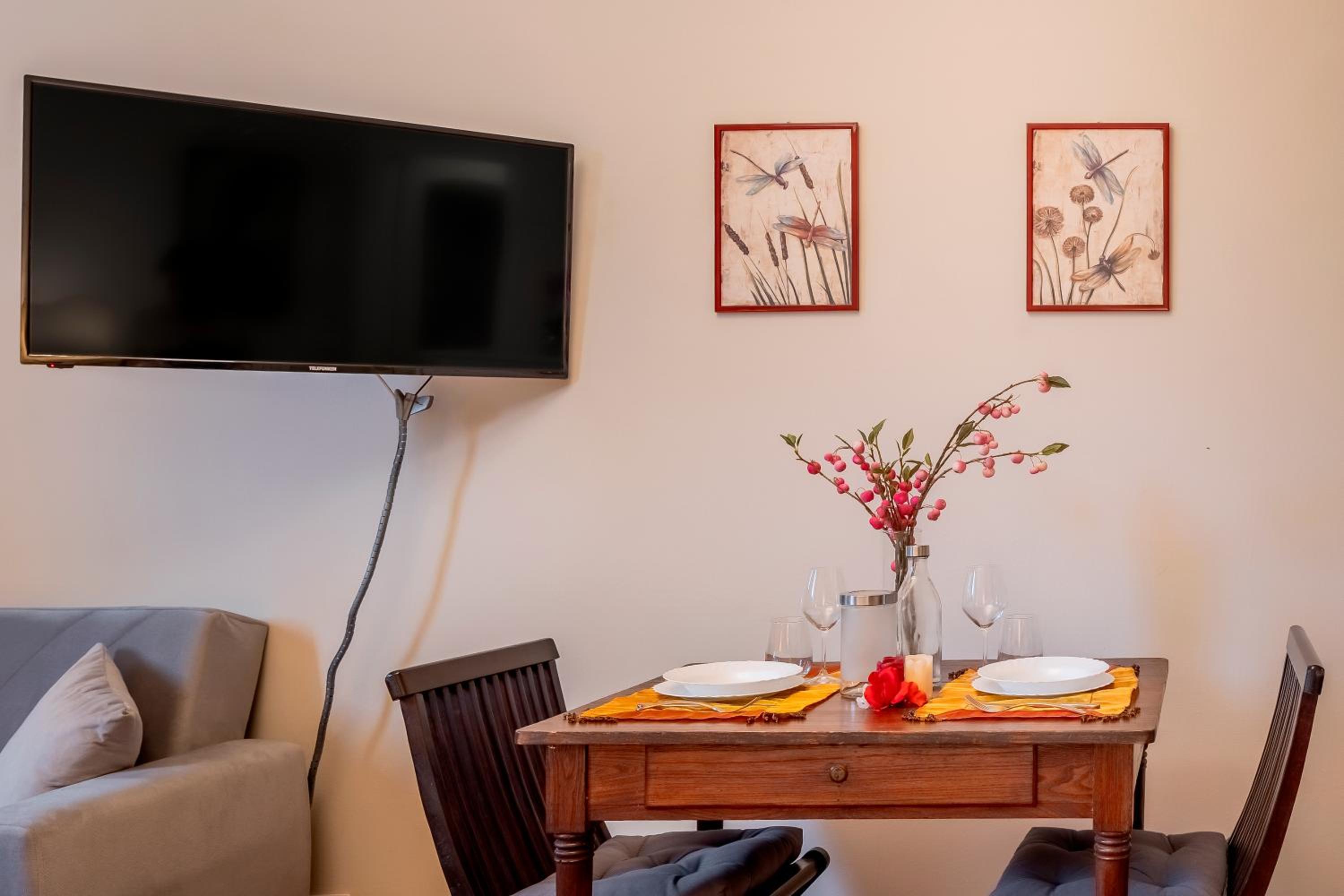 LUNGARNO FLORENCE APARTMENT