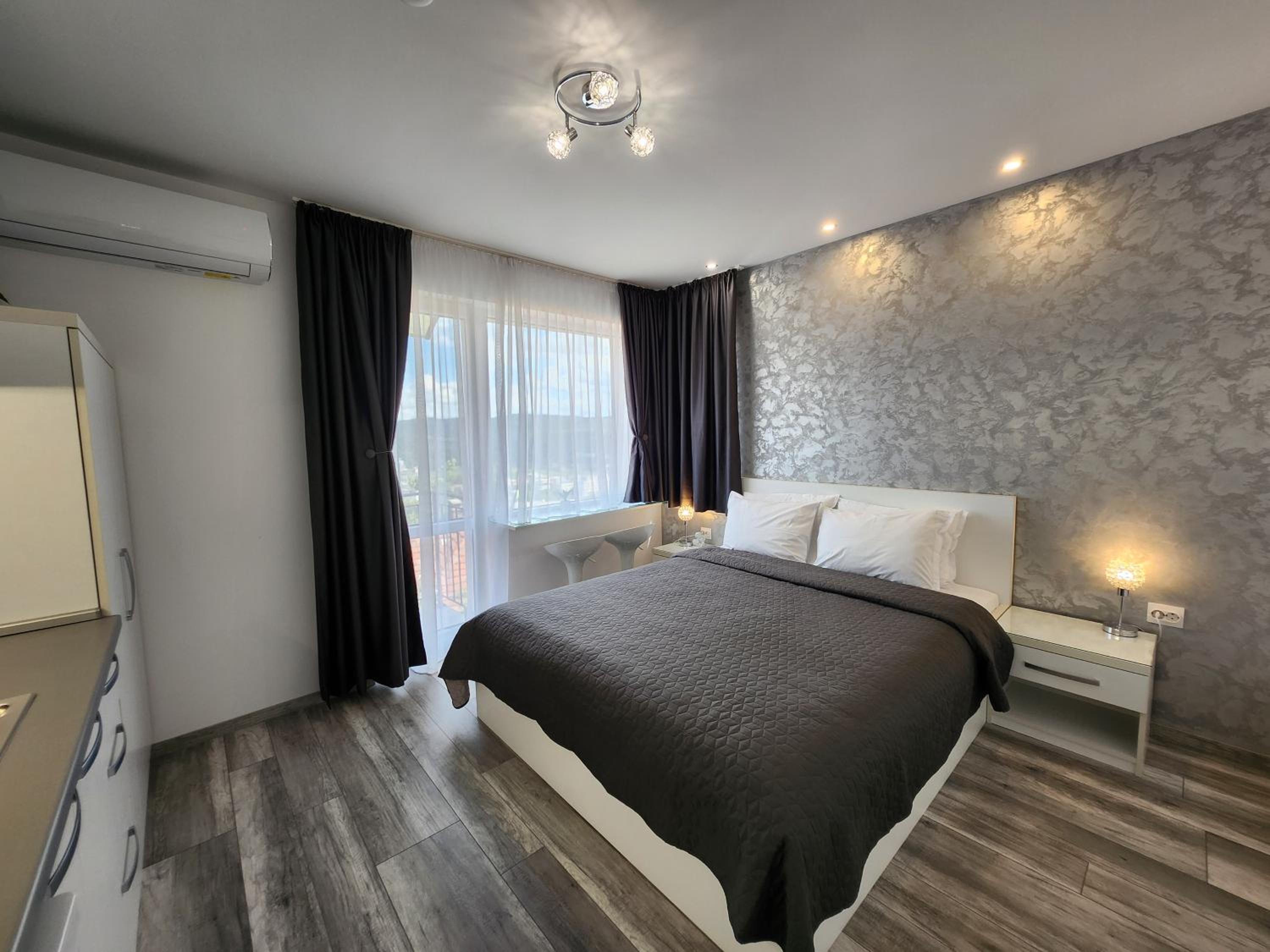 PANORAMNA - Guest Rooms