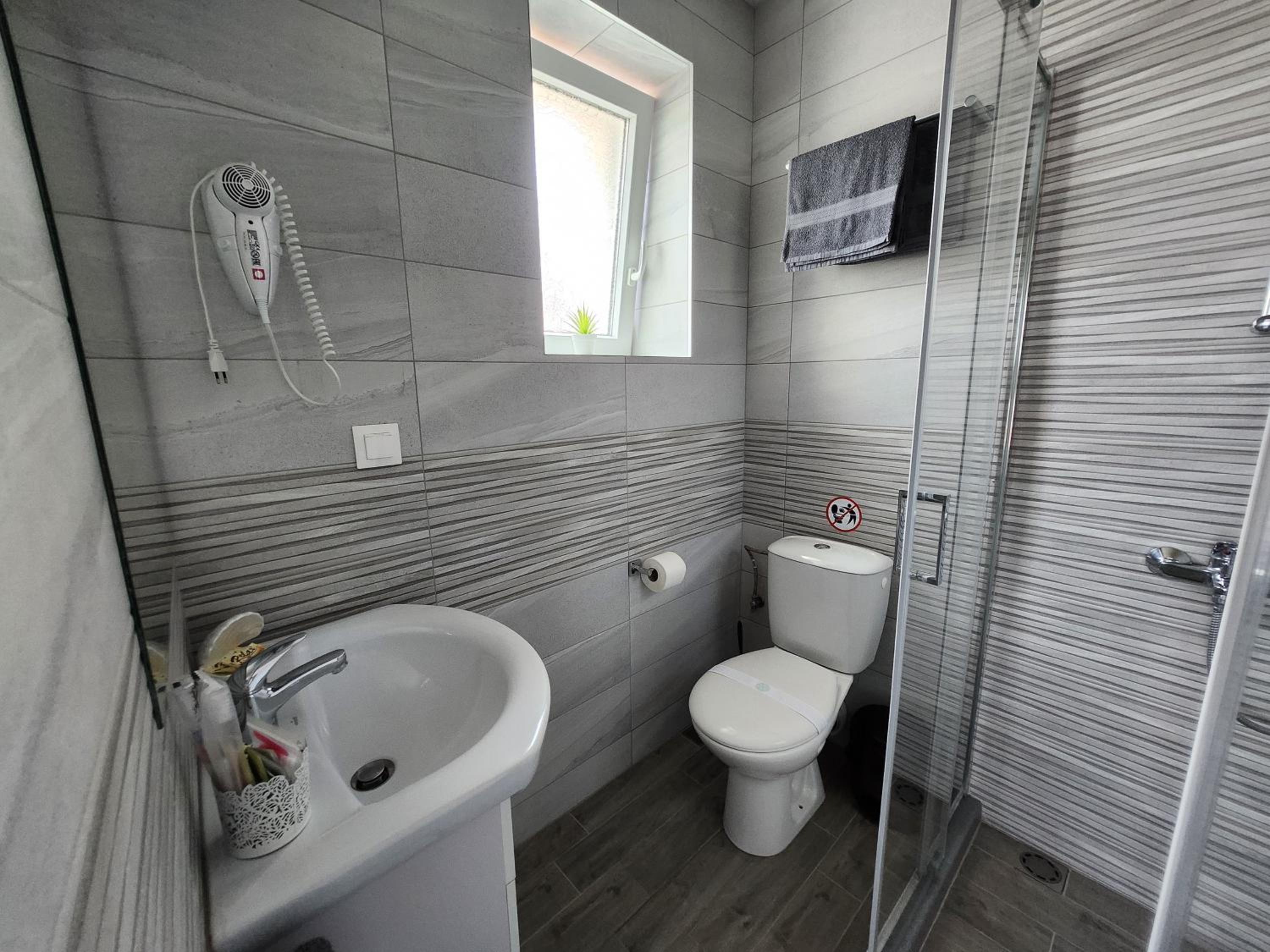 PANORAMNA - Guest Rooms