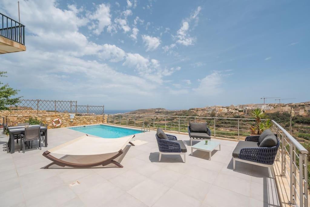 Clifftop Lodge