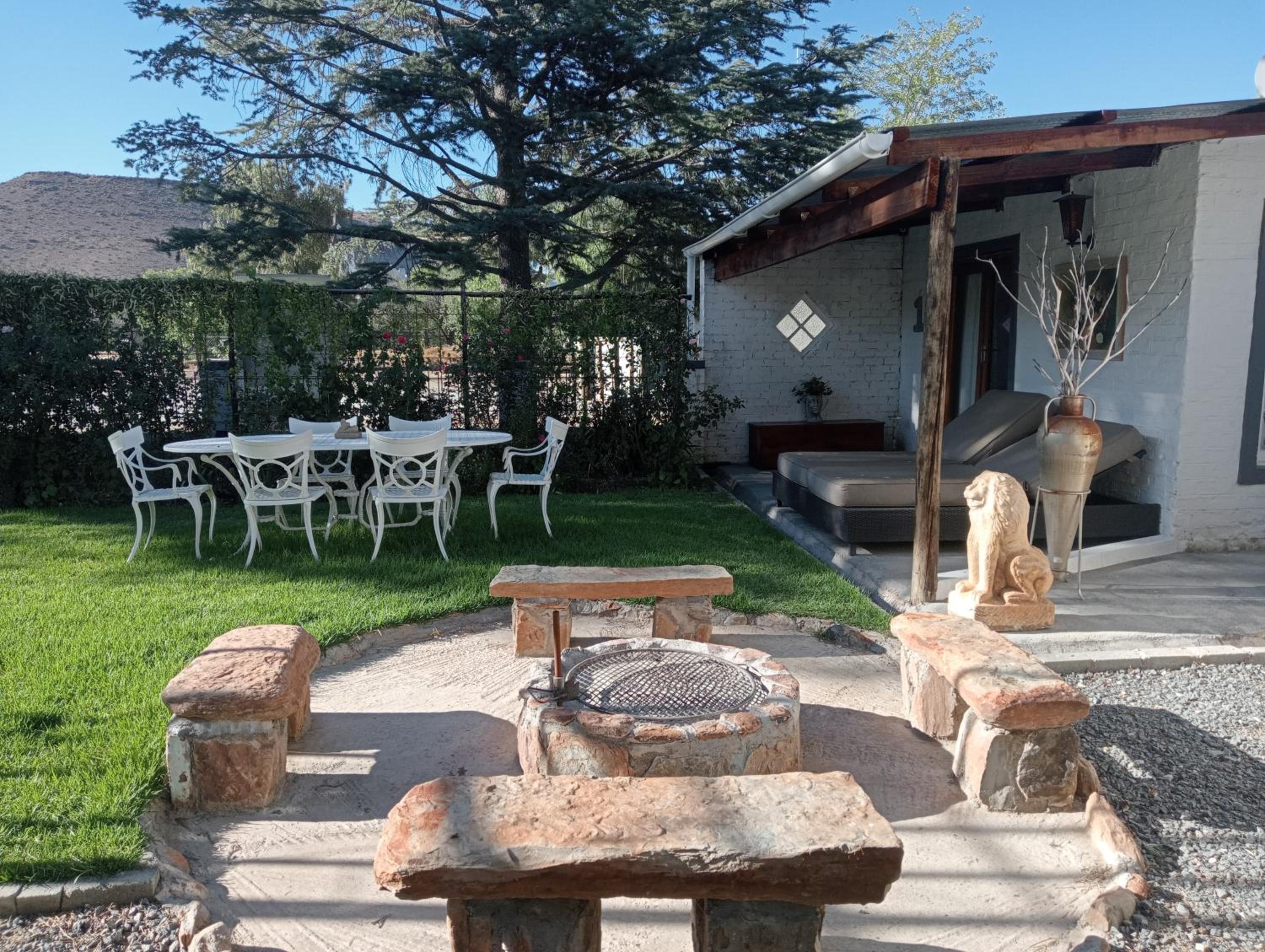 Koekeloer Selfcatering Cottages view 5
