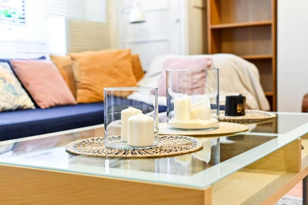 The Perfect Queensway Studio Apartment