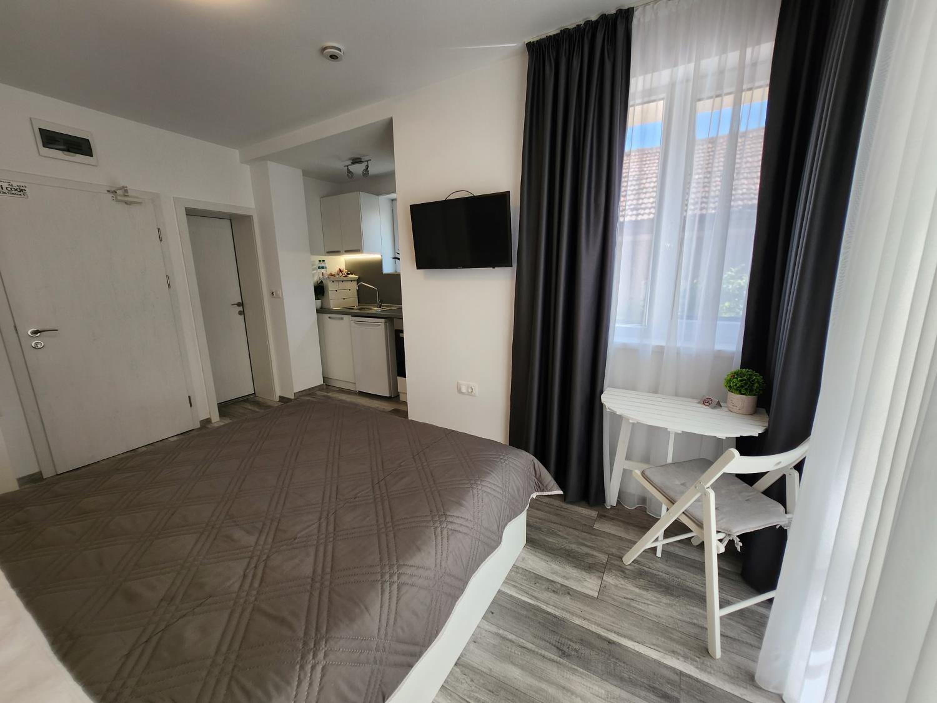 PANORAMNA - Guest Rooms