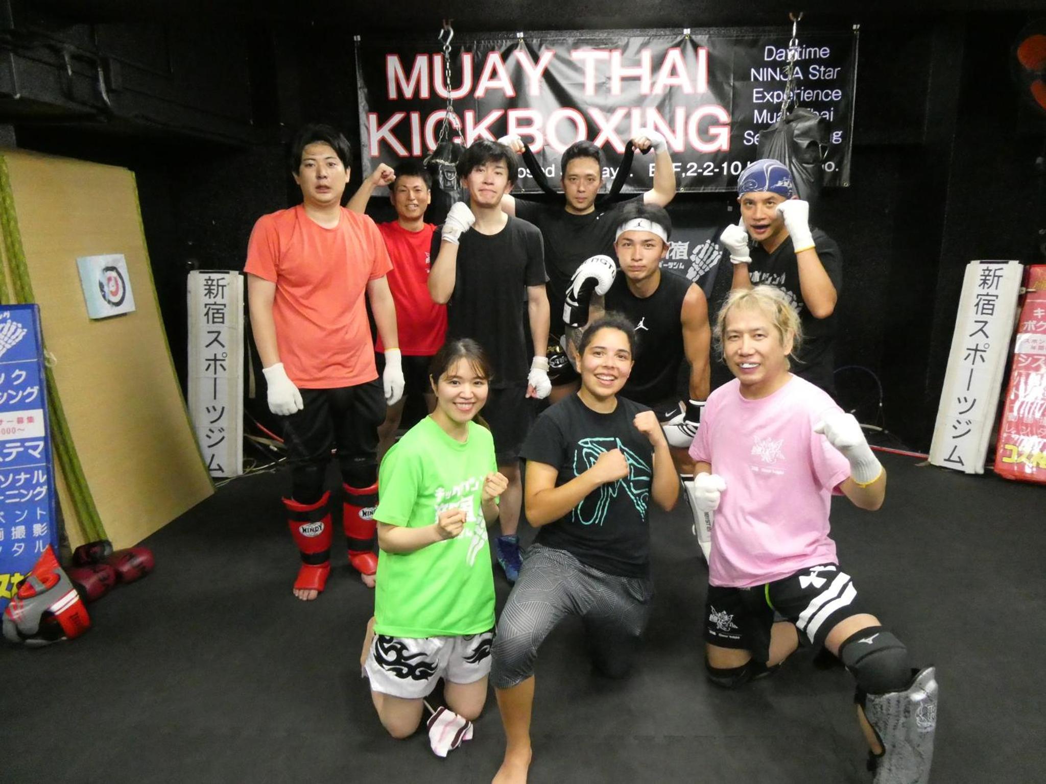Muya Thai hostel Tokyo train camp