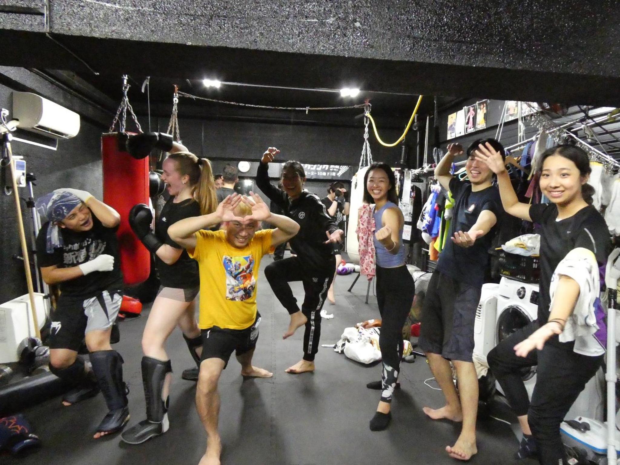 Muya Thai hostel Tokyo train camp