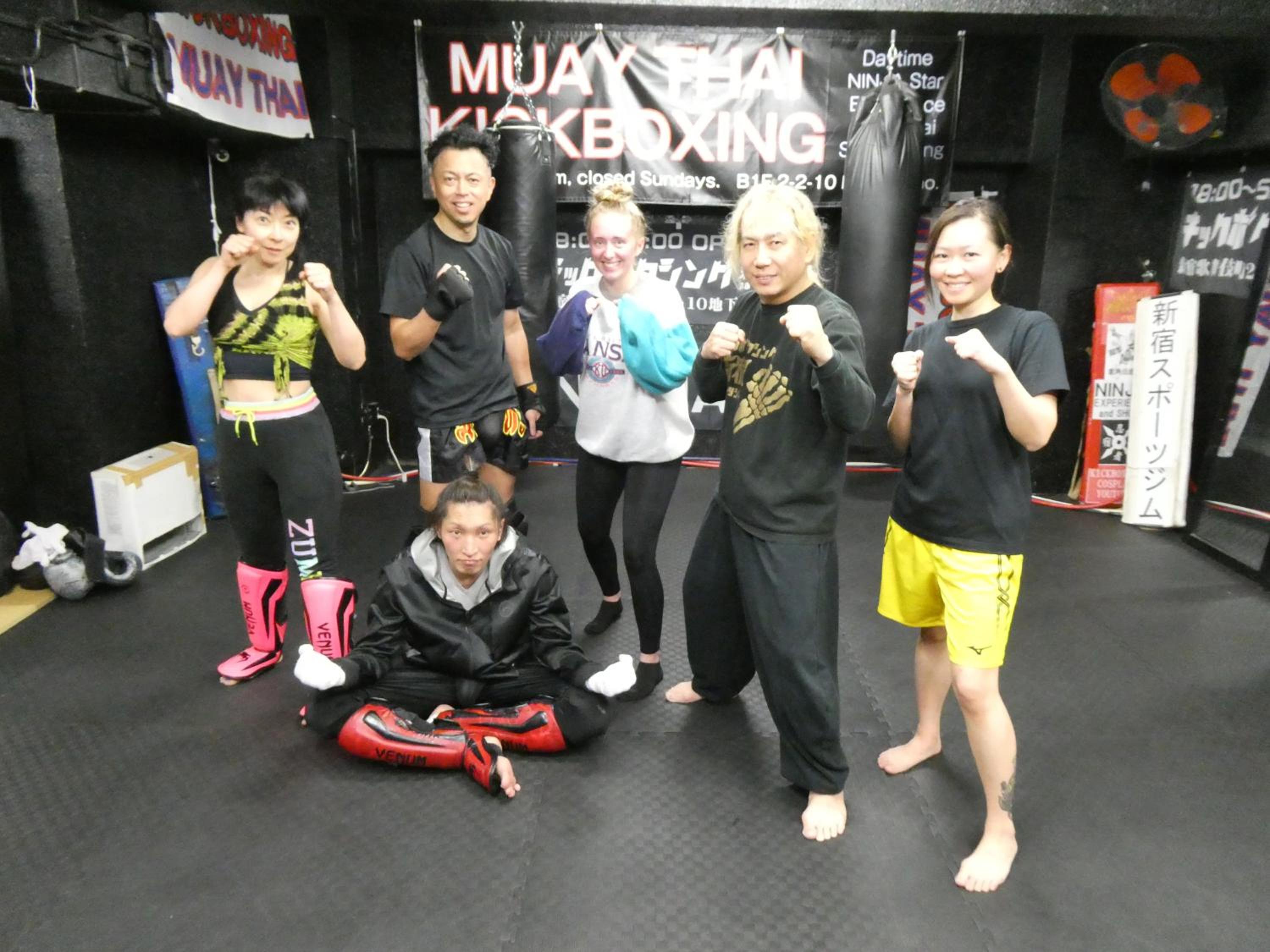 Muya Thai hostel Tokyo train camp
