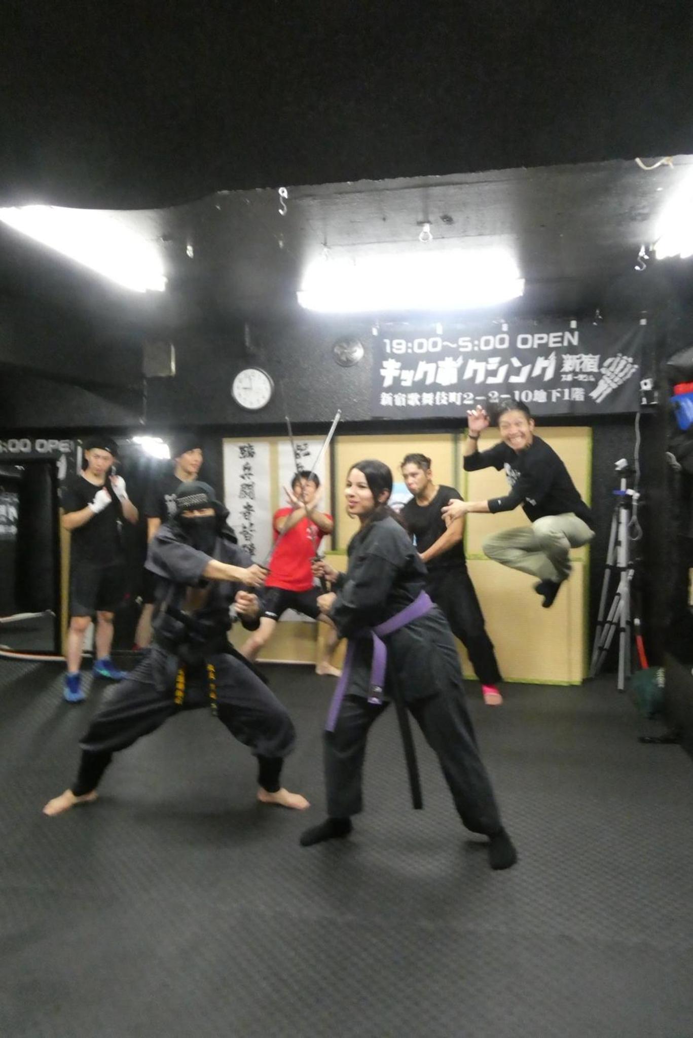 Muya Thai hostel Tokyo train camp