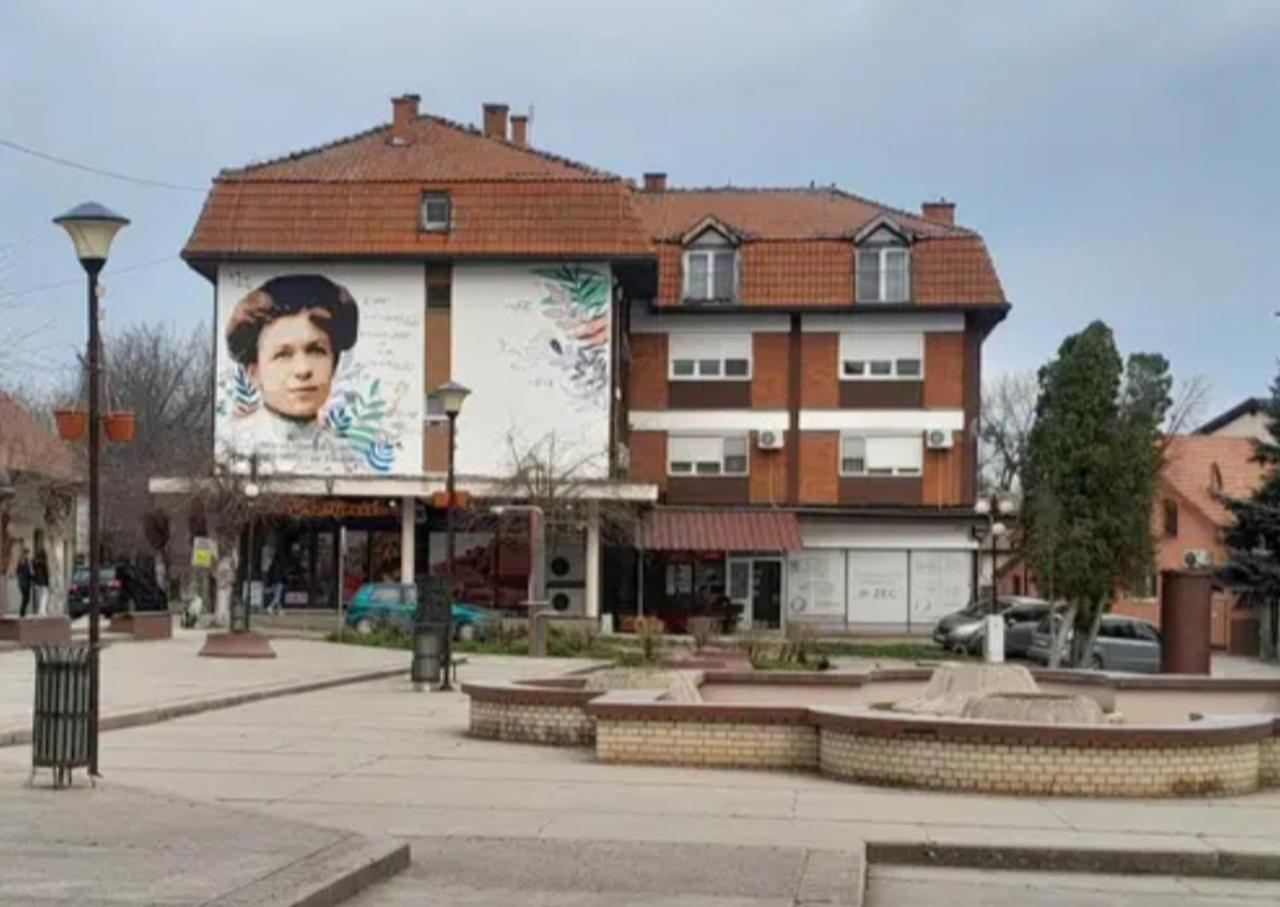 Tiski Cvet