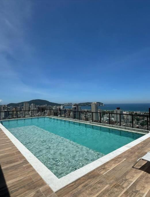 Apartamento Studio Enseada Guarujá 10 min da praia