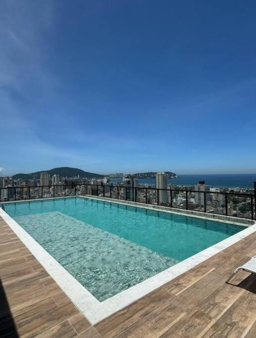 Apartamento Studio Enseada Guarujá 10 min da praia