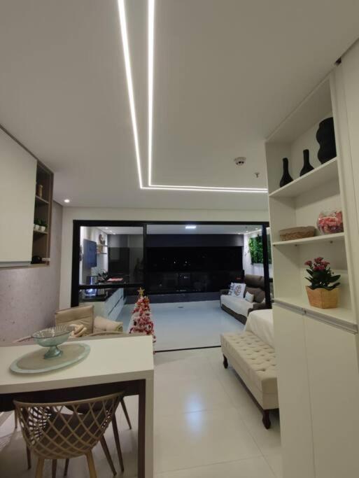 Apartamento Studio Enseada Guarujá 10 min da praia
