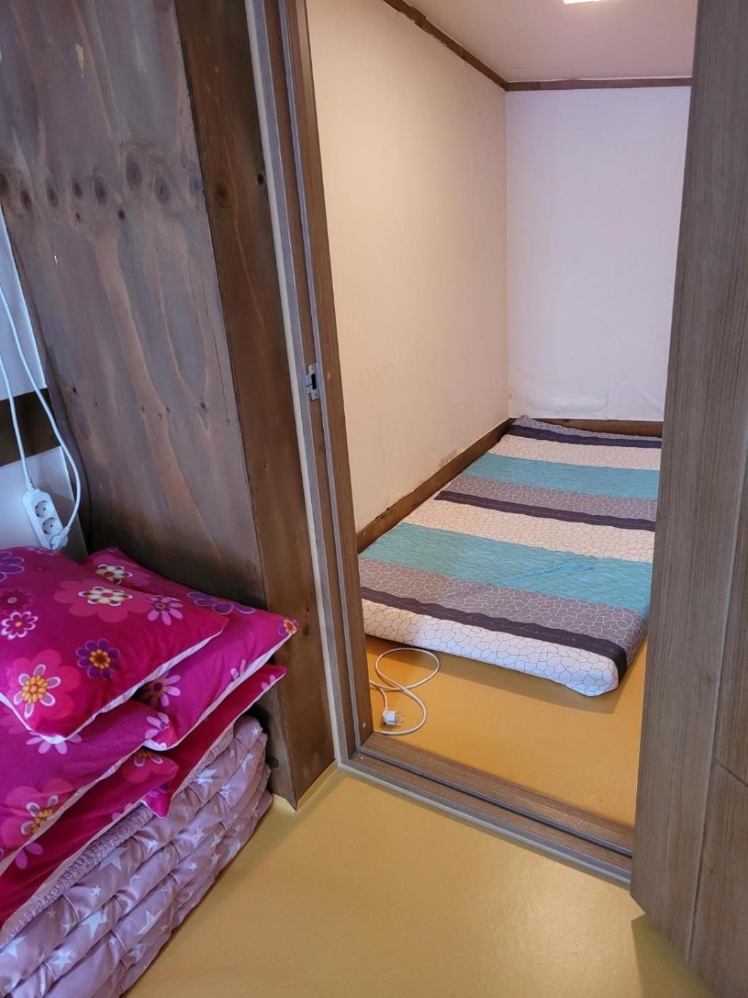 Golmokgil Guesthouse