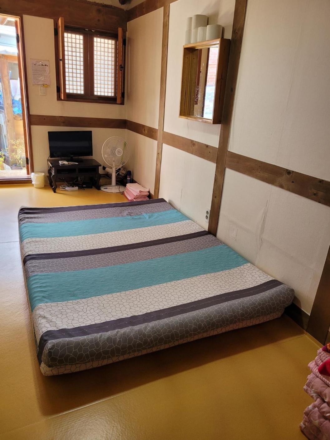 Golmokgil Guesthouse