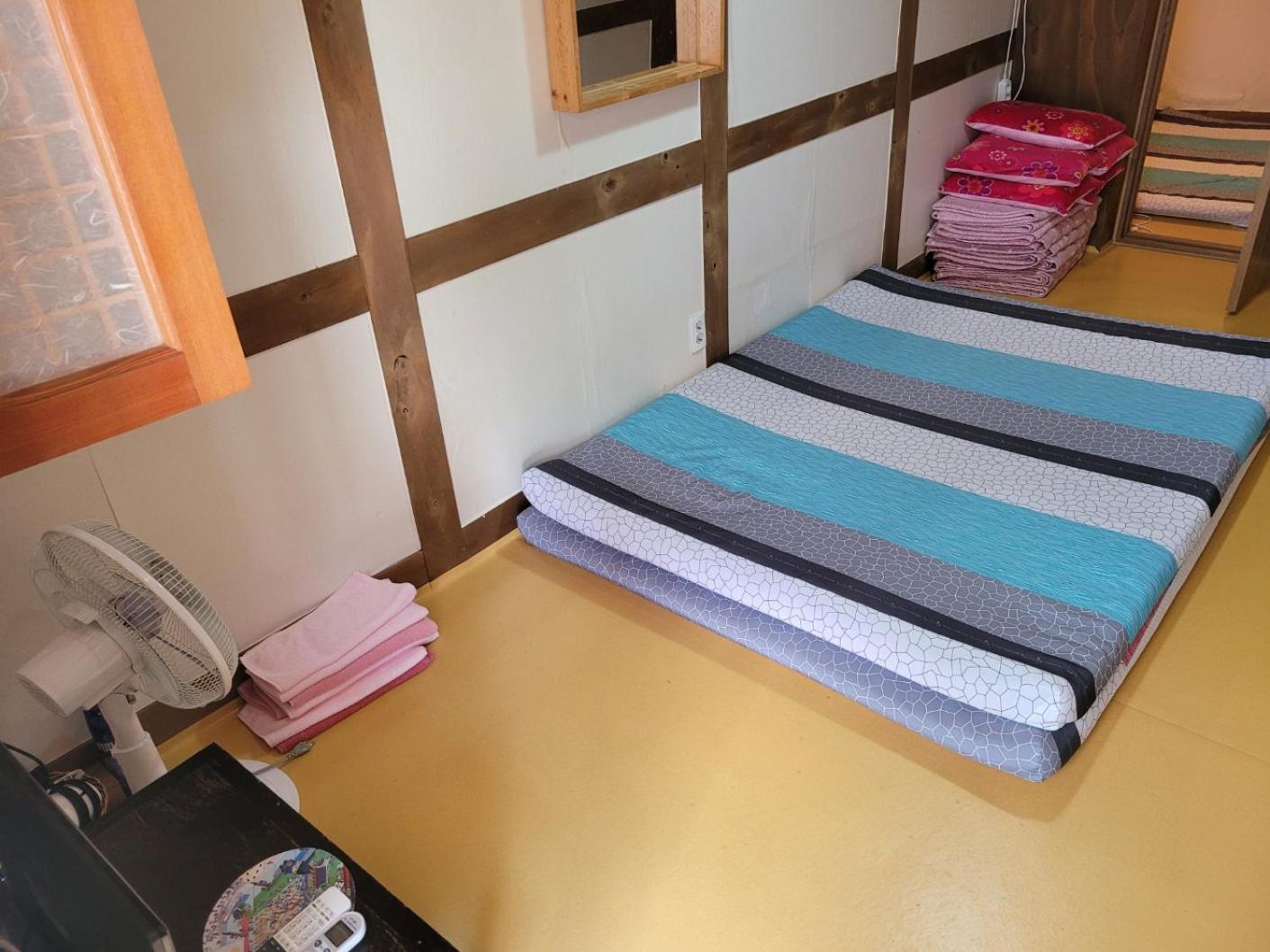 Golmokgil Guesthouse