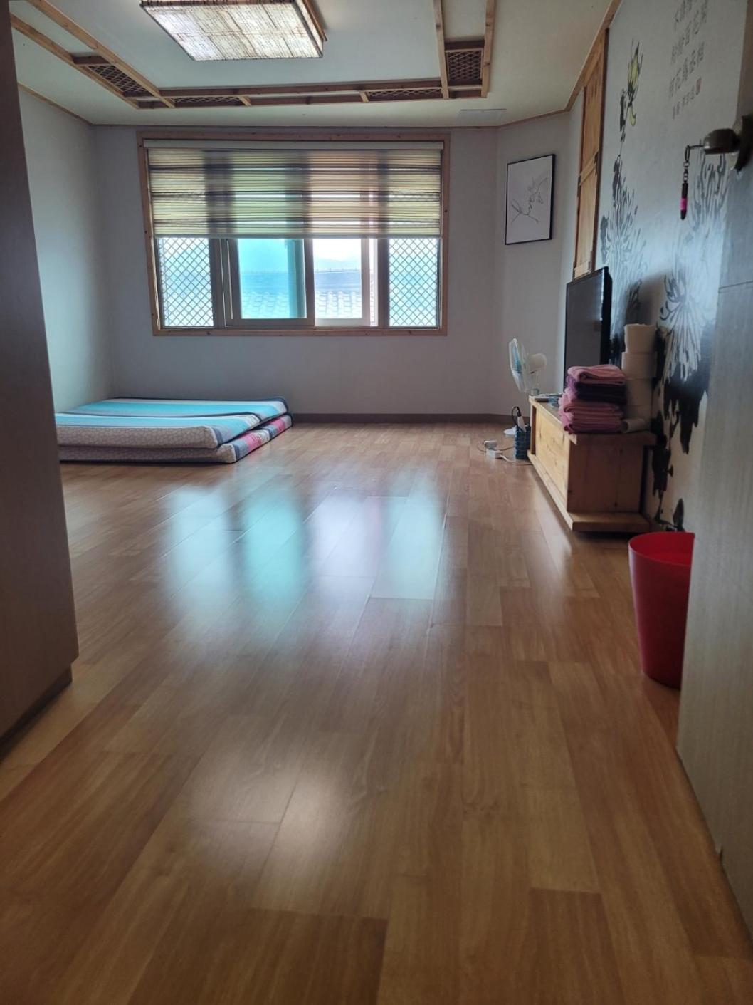 Gureumchae Guesthouse