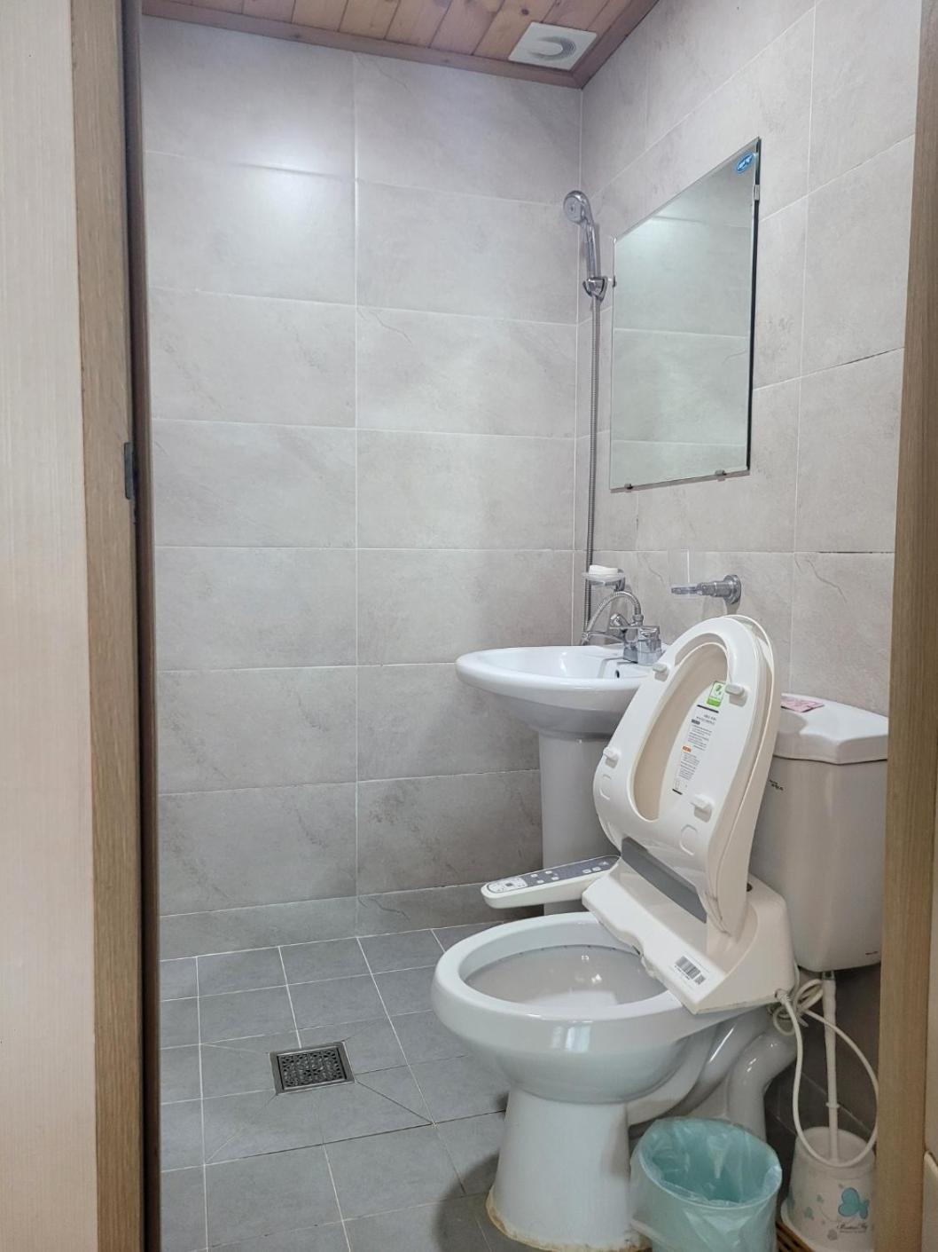 Gureumchae Guesthouse