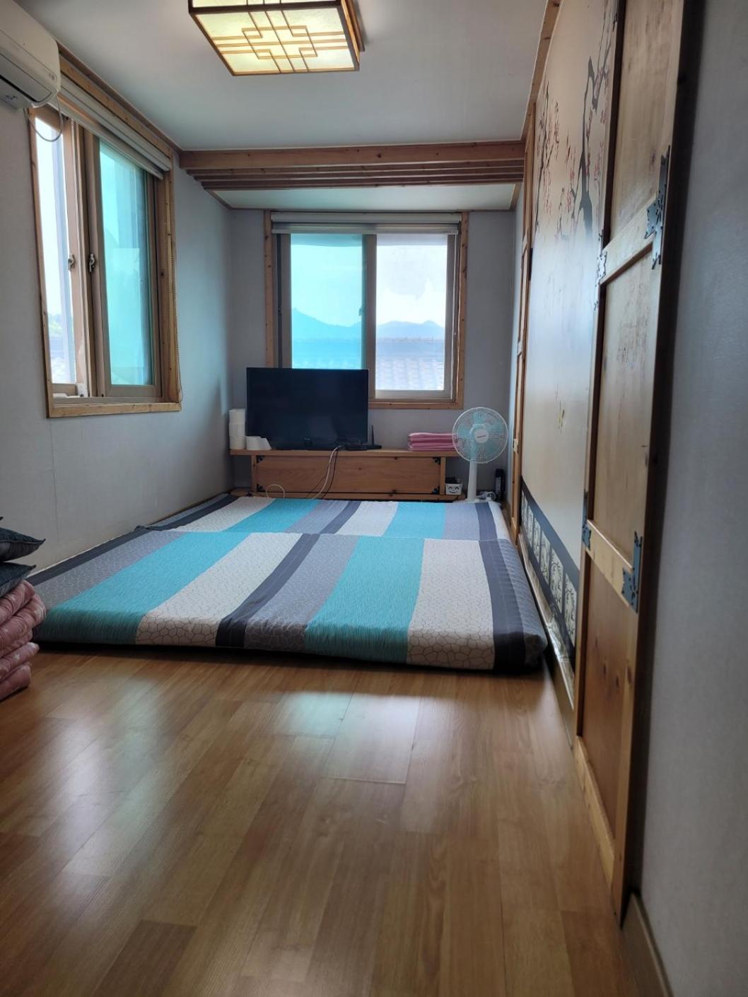 Gureumchae Guesthouse