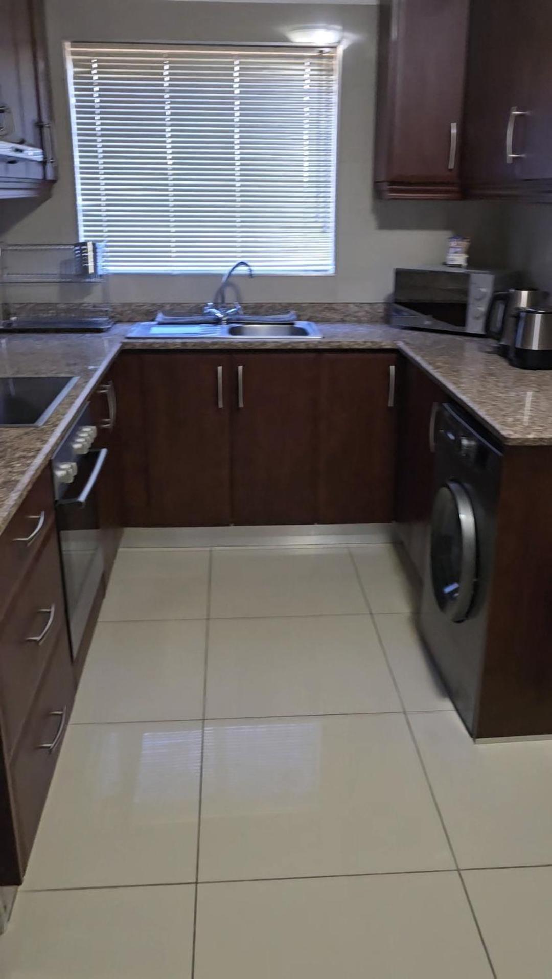 Durban Overport Halaal Accomodation 5S view 3