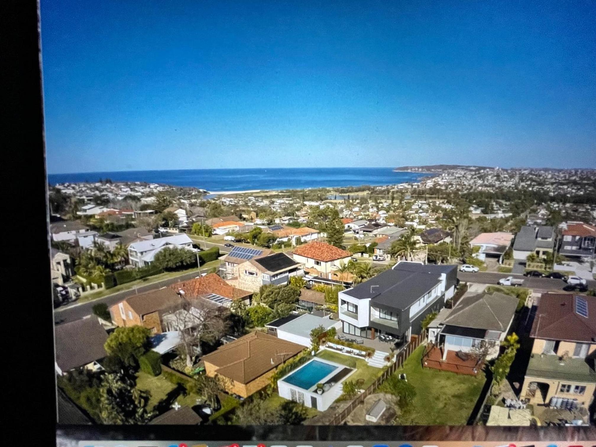 Luxury Holiday Retreat, 5 Bedroom, Dual Beach View
