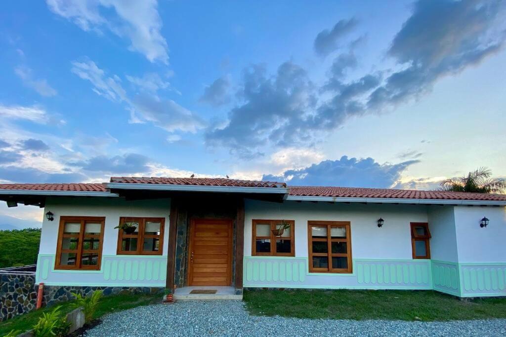 Hermosa casa campestre cerca del parque del Café
