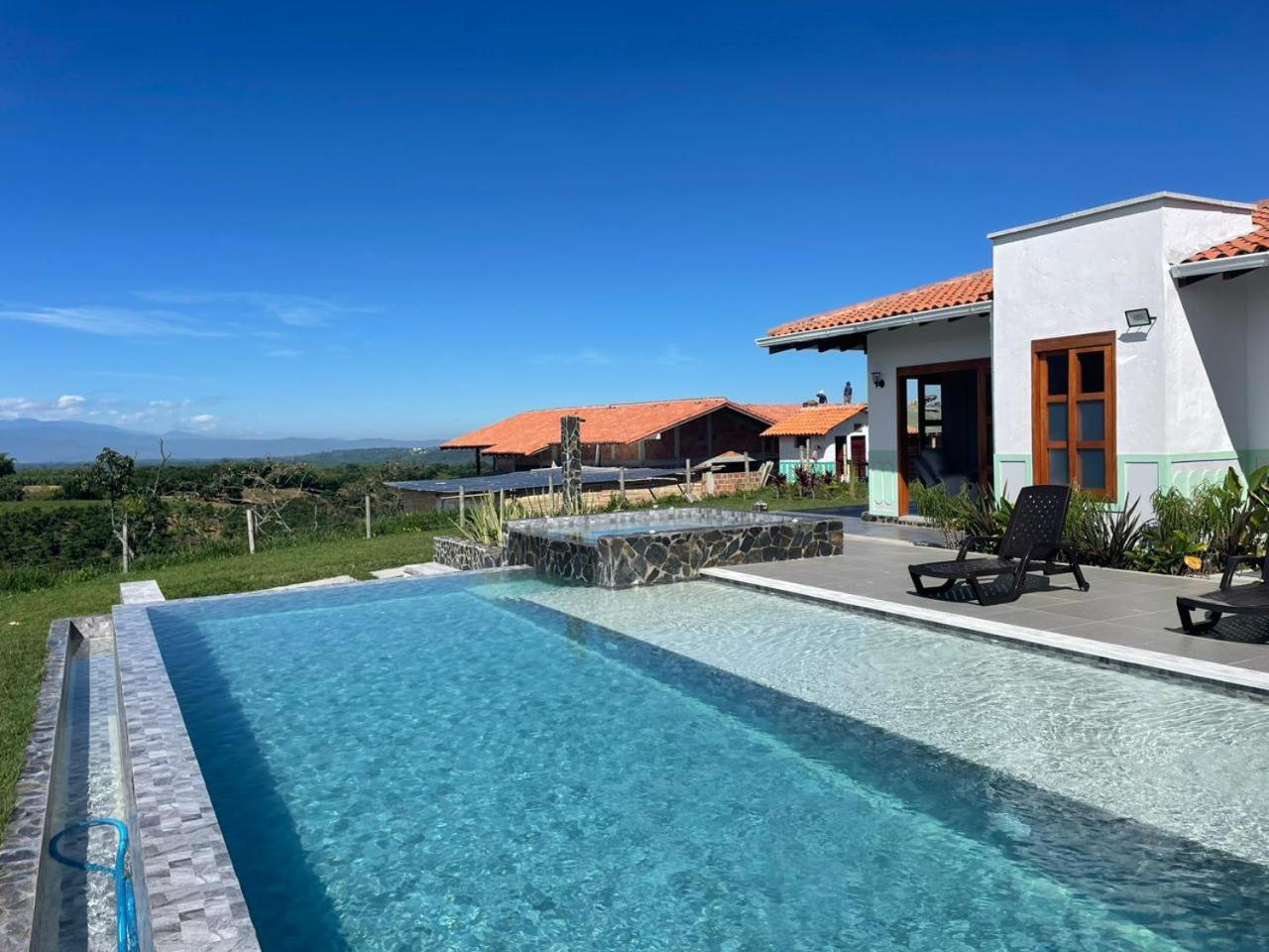 Hermosa casa campestre cerca del parque del Café