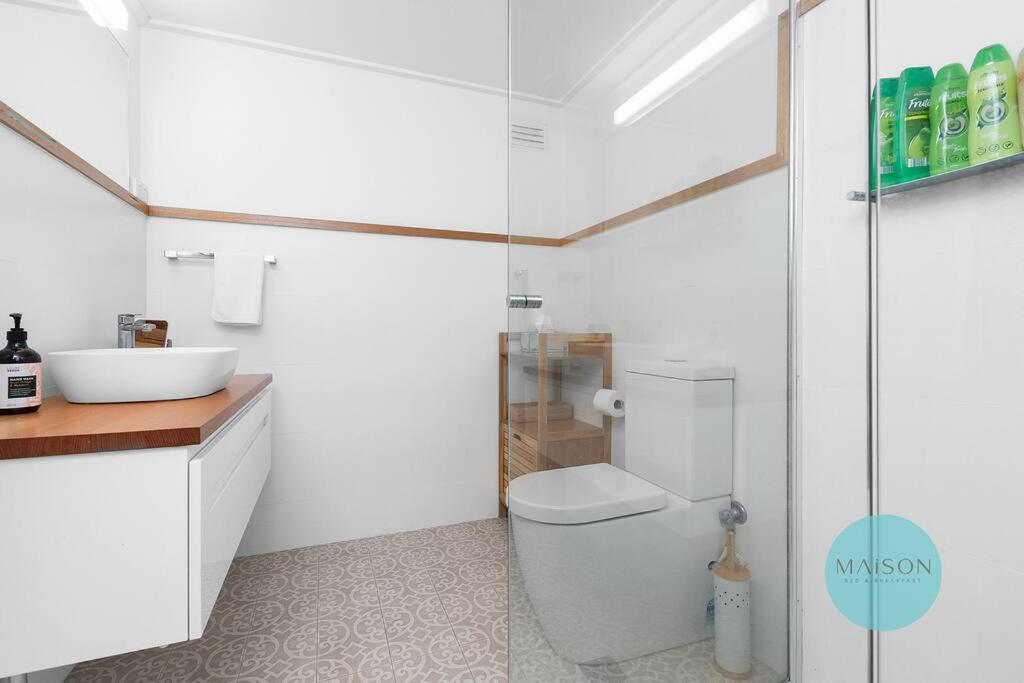 Central Cooks Hill Apartment