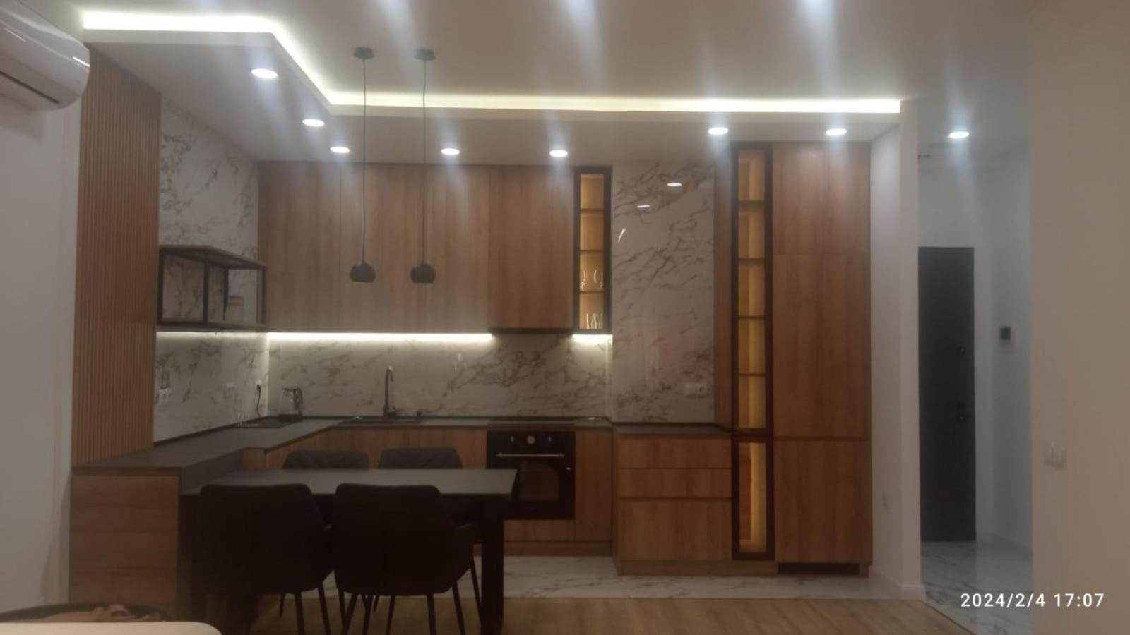 Luxury apartment Gardens