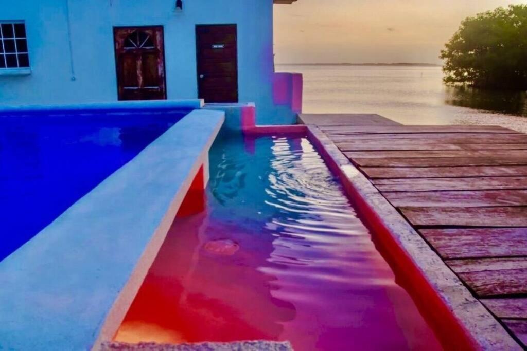 See Belize TRANQUIL Sea View Studio with Balcony & Infinity Pool