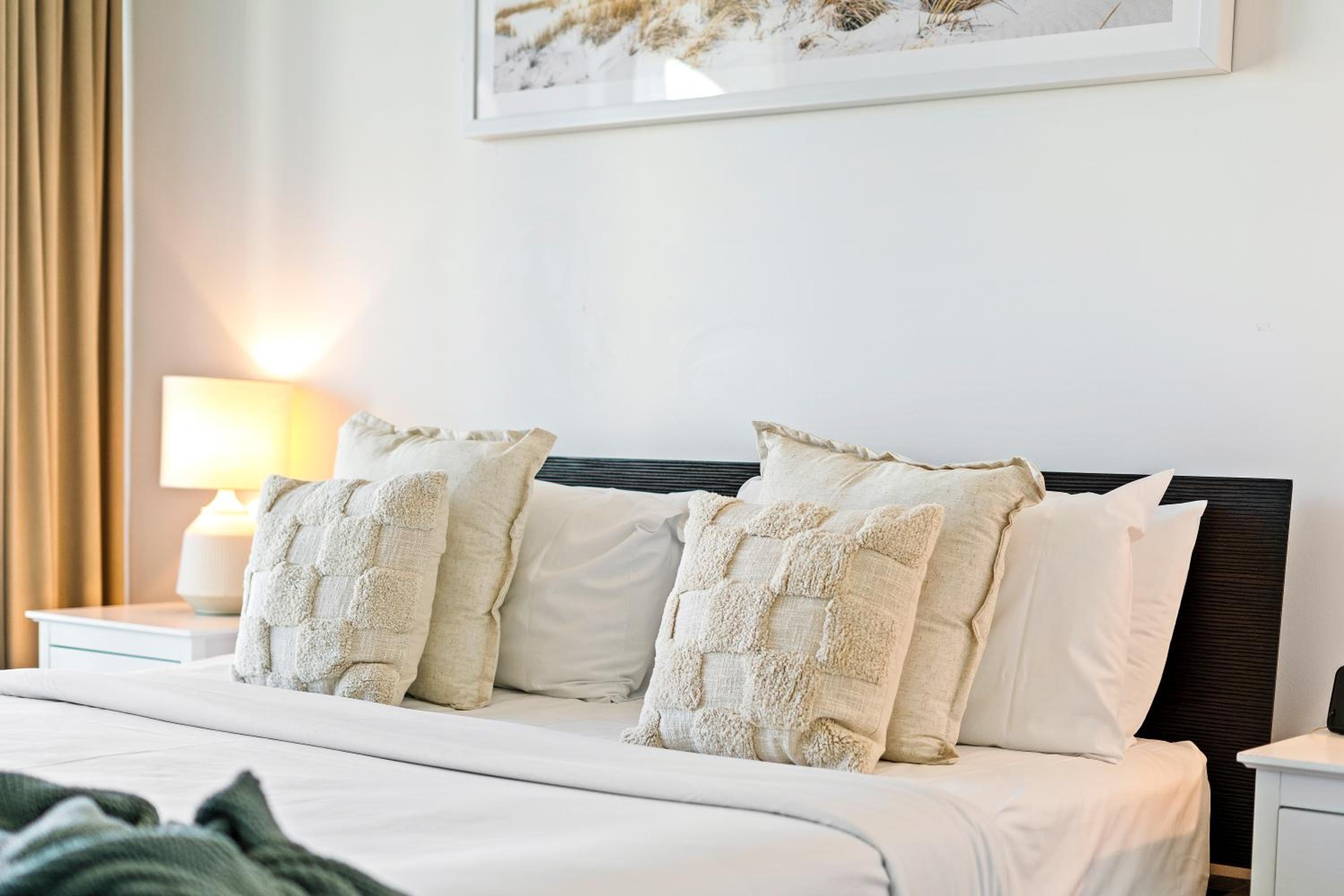 Wings Apartments - Q Stay