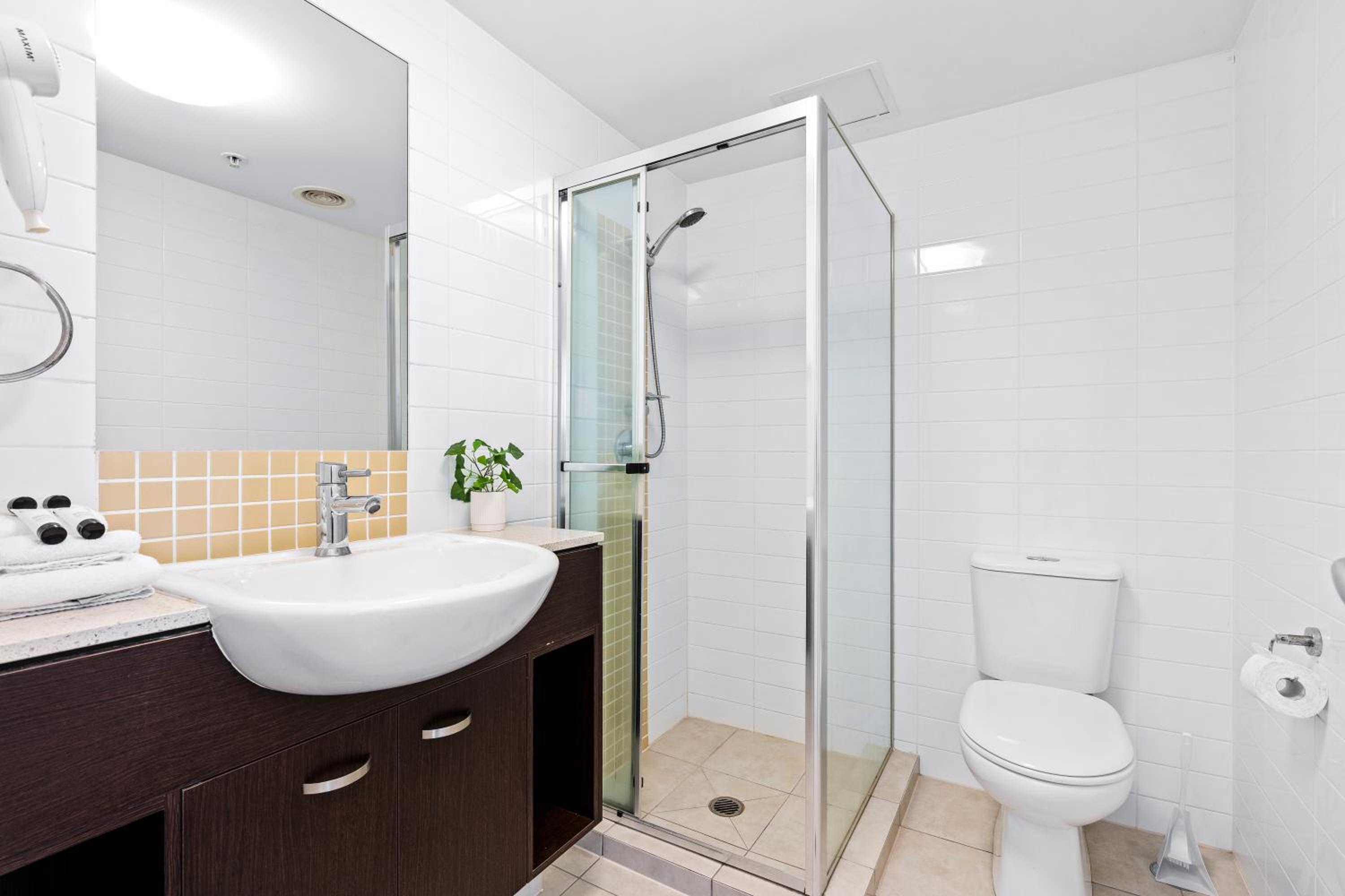 Wings Apartments - Q Stay