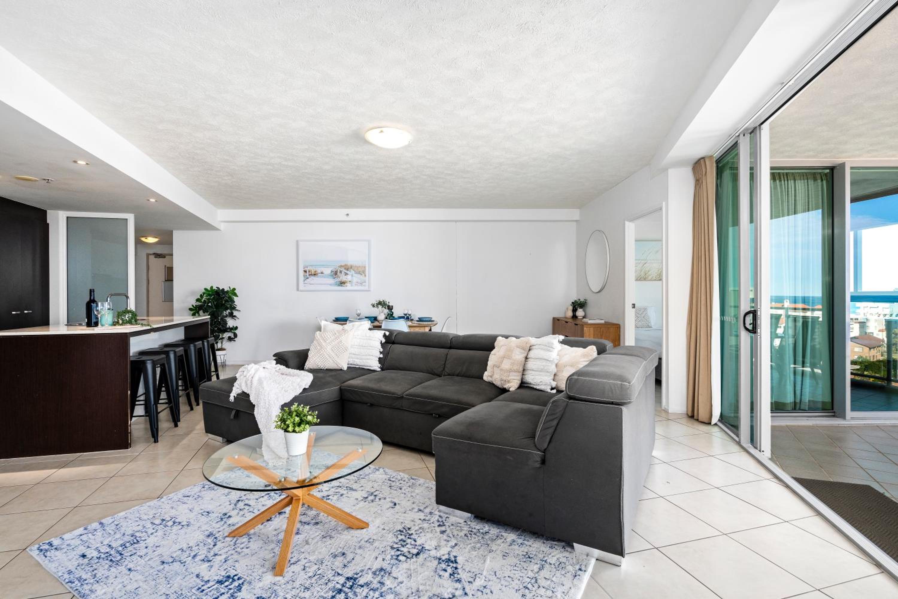 Wings Apartments - Q Stay