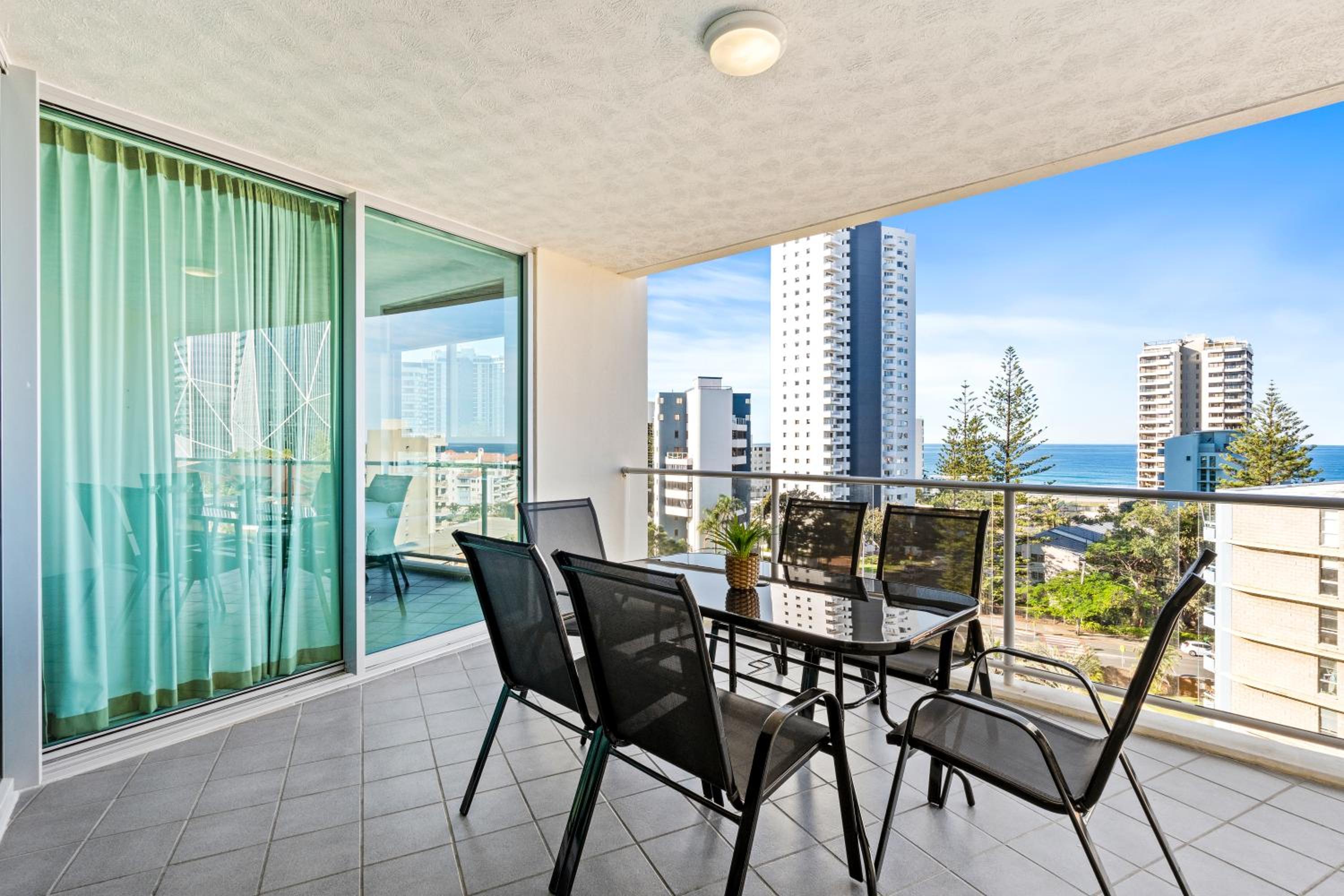 Wings Apartments - Q Stay