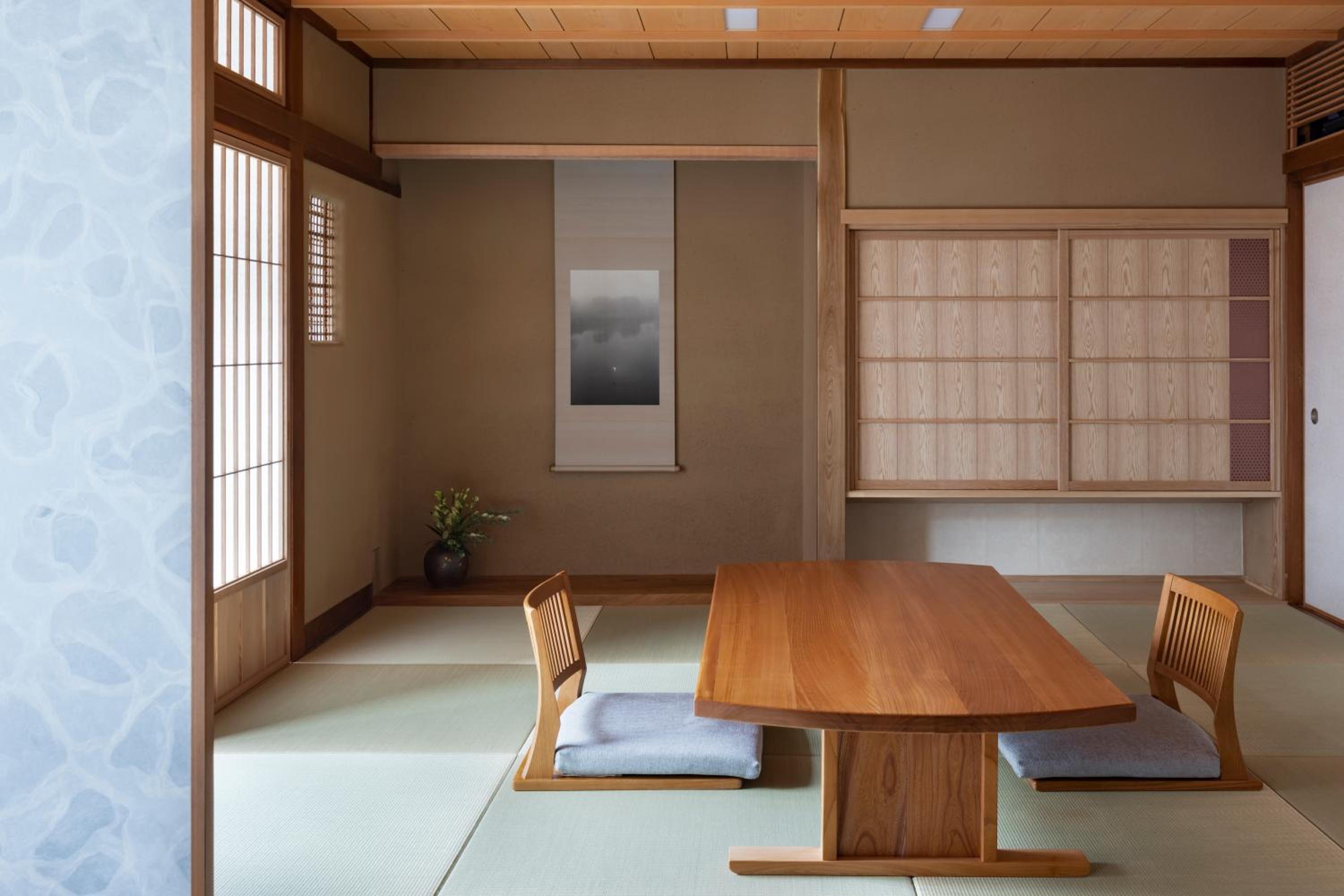 Mikuniya