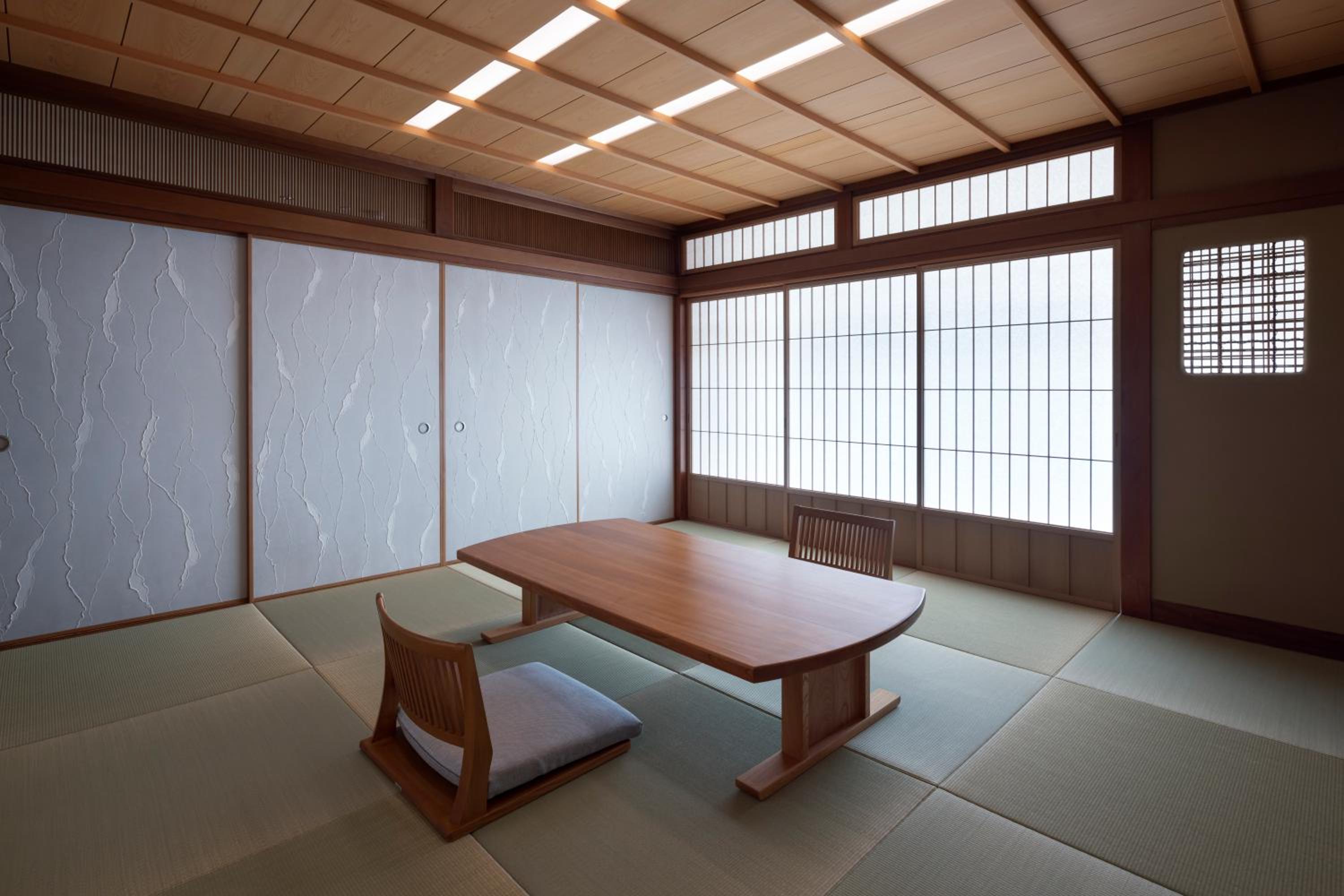 Mikuniya
