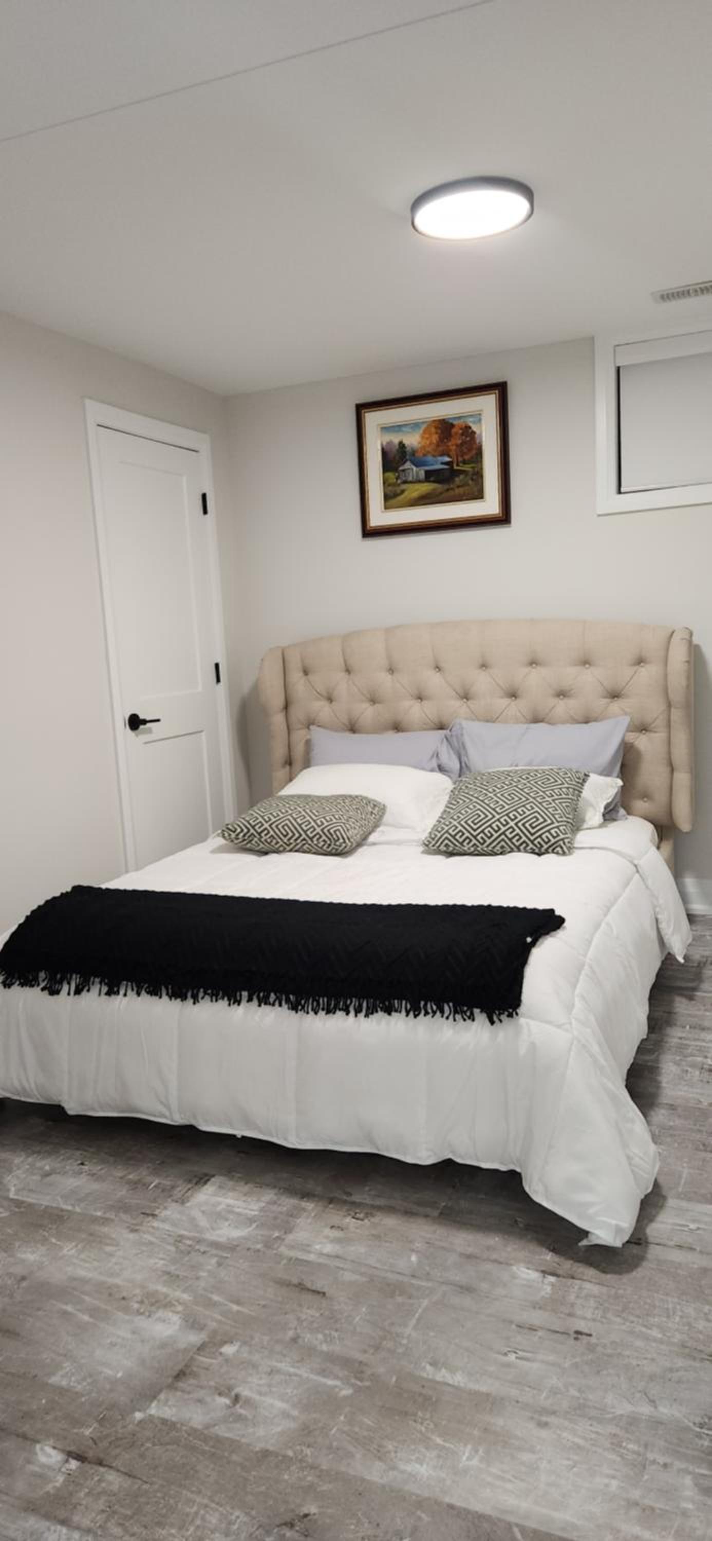 Kitchener Vacations - Cozy 2 Bedroom Home with Private Side Entrance  Self Check-in Kitchener - Property Image 19