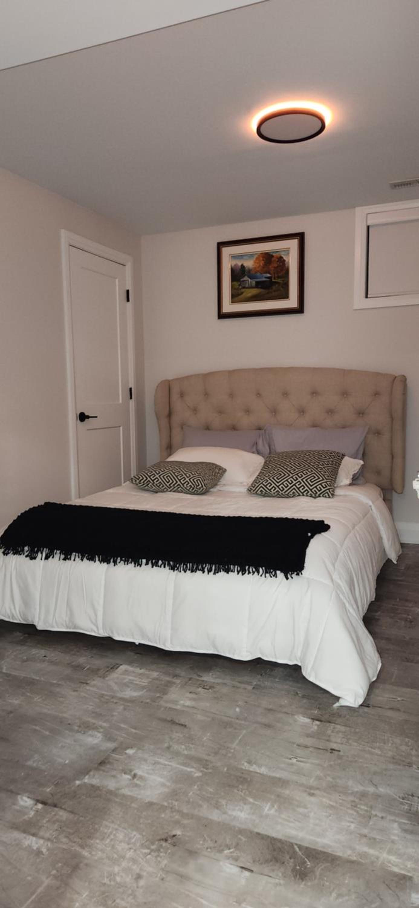 Kitchener Vacations - Cozy 2 Bedroom Home with Private Side Entrance  Self Check-in Kitchener - Property Image 18