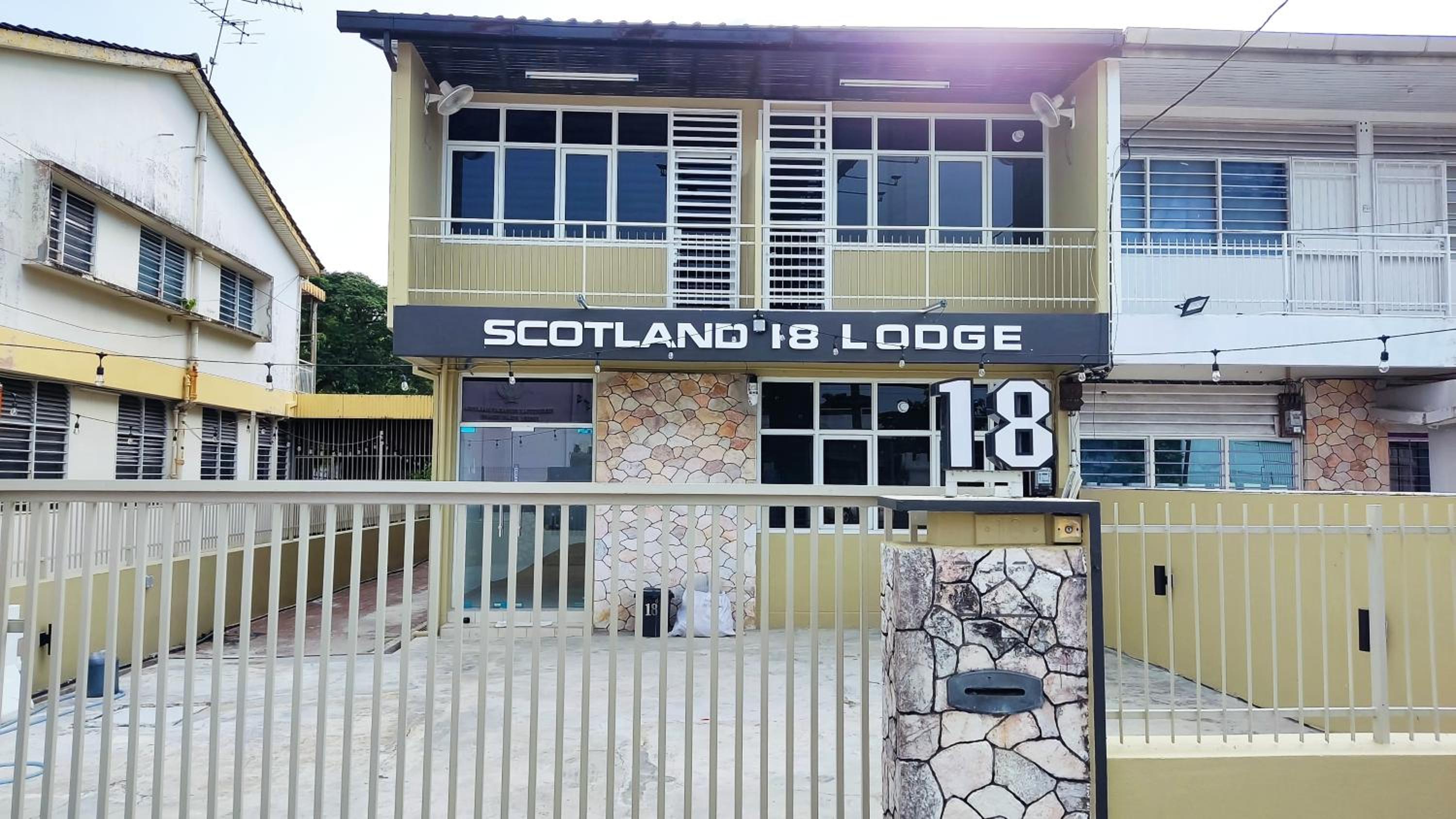 Scotland 18 Lodge photo 1