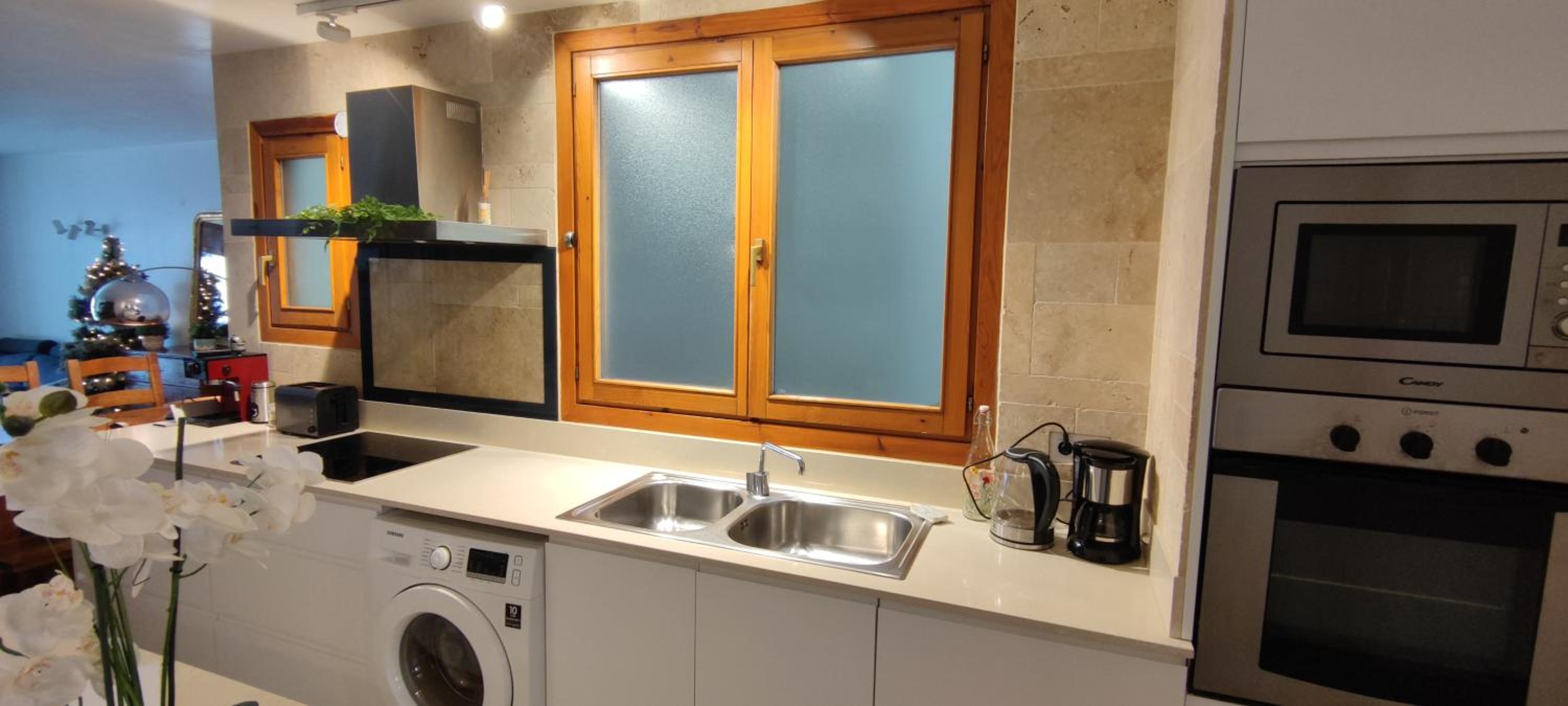 Superb flat in the centre of capital, ski, Caldea