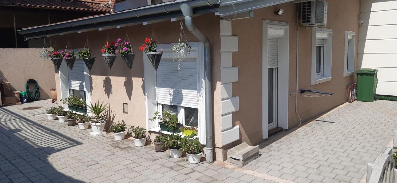 Apartment-house LaVi